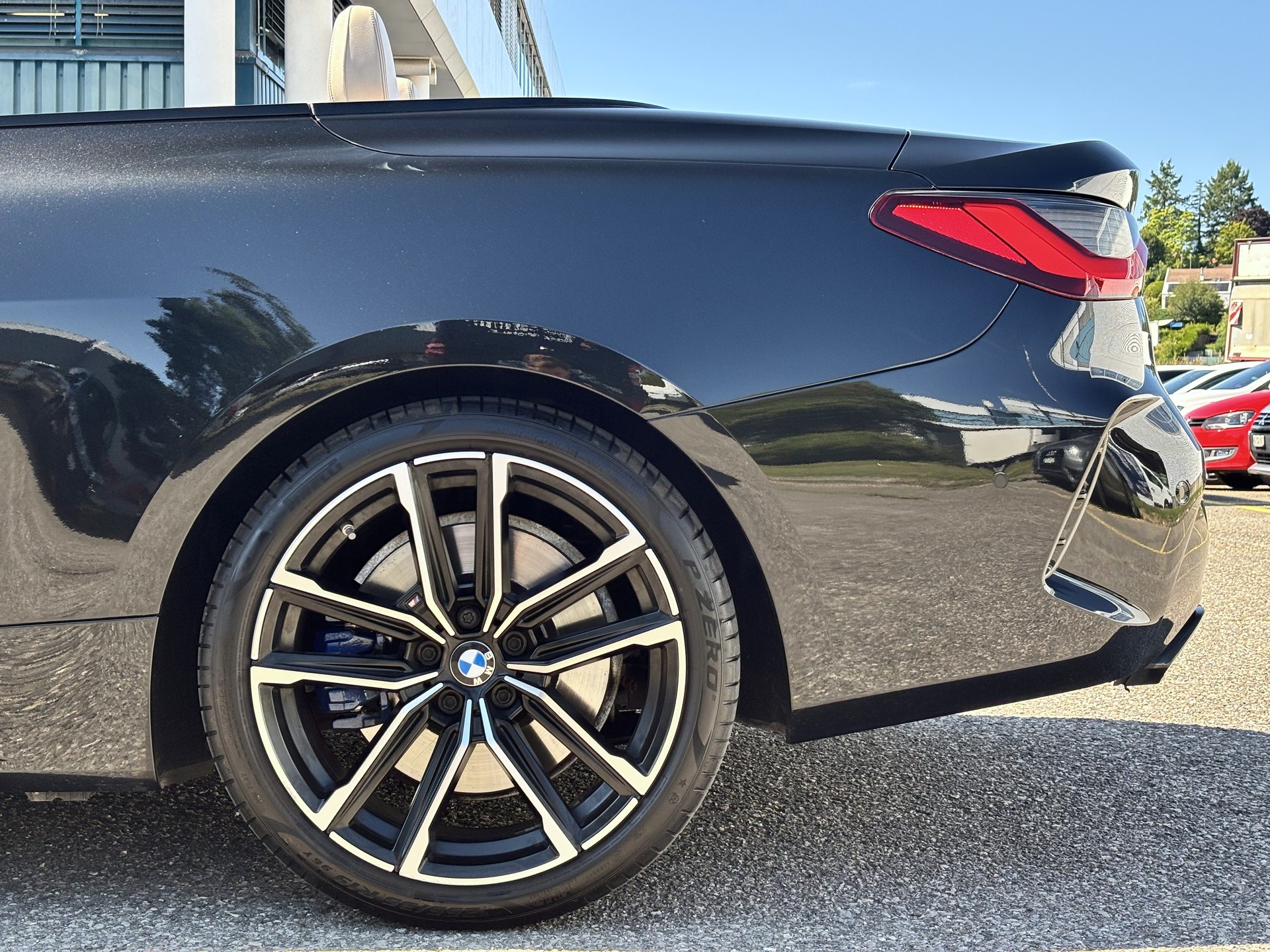 BMW M440i xDrive 48V Cabriolet Steptronic-image-8