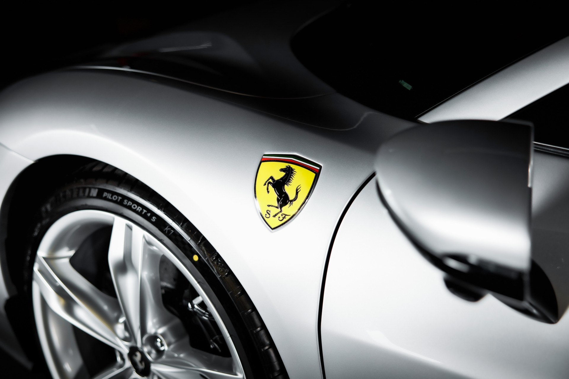 FERRARI 296 GTS-image-7
