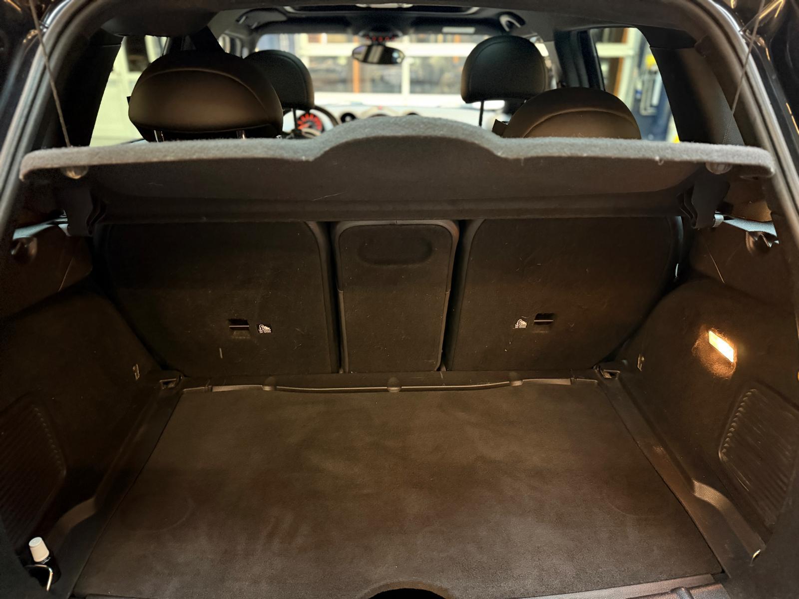 MINI Countryman R60 2.0 SD Cooper ALL4-image-17