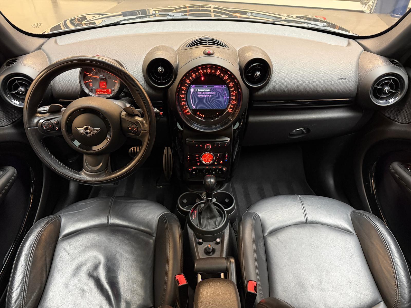 MINI Countryman R60 2.0 SD Cooper ALL4-image-10