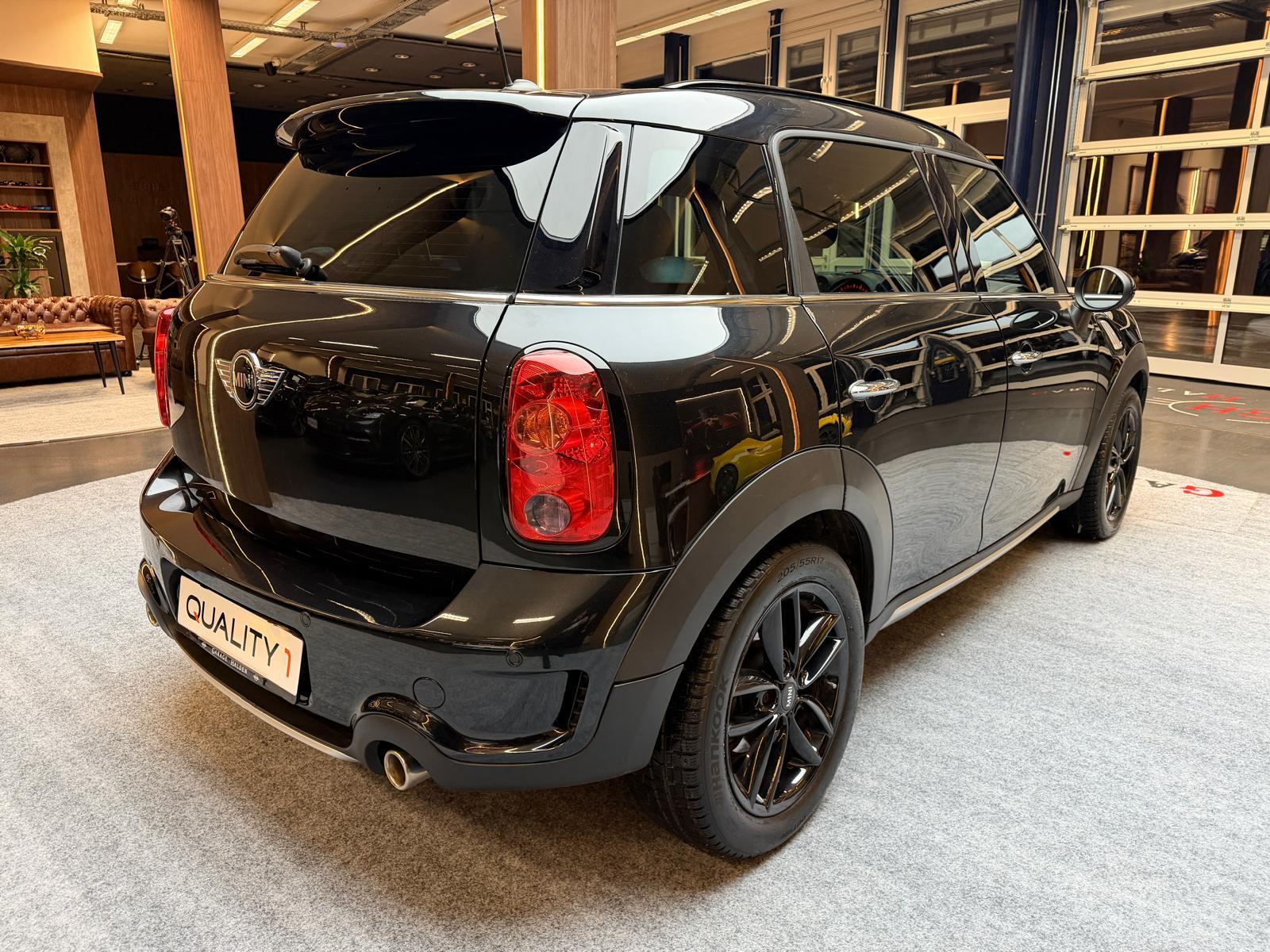 MINI Countryman R60 2.0 SD Cooper ALL4-image-6