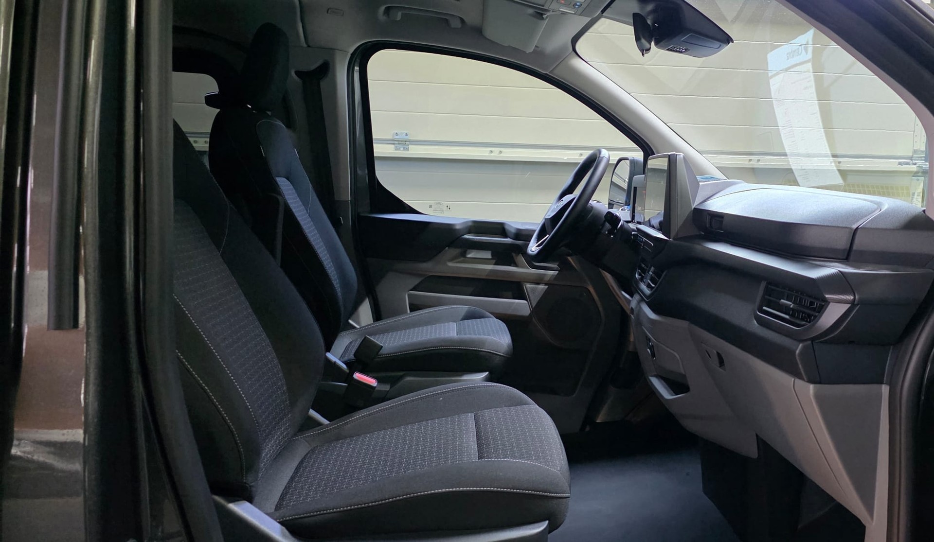 FORD Tourneo Bus 320 L2H1 TitaniumX Automat *LaneAssist*Sitzheizung*Lenkradheizung*Rückfahrkamera*-image-24