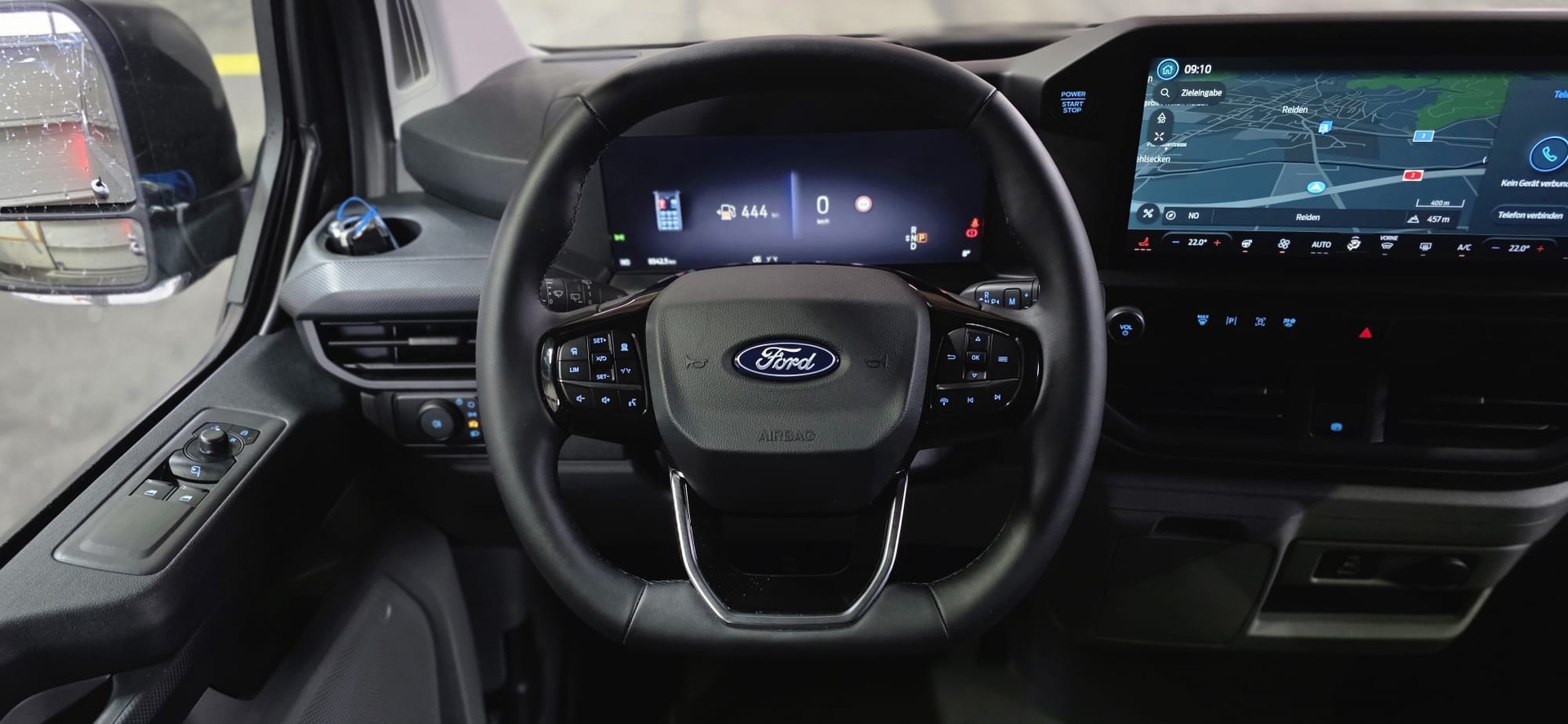 FORD Tourneo Bus 320 L2H1 TitaniumX Automat *LaneAssist*Sitzheizung*Lenkradheizung*Rückfahrkamera*-image-11