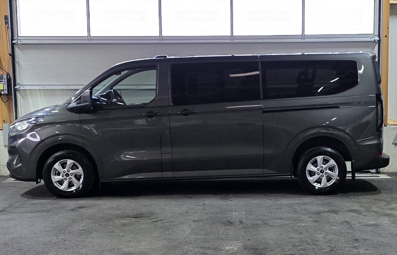 FORD Tourneo Bus 320 L2H1 TitaniumX Automat *LaneAssist*Sitzheizung*Lenkradheizung*Rückfahrkamera*-image-1