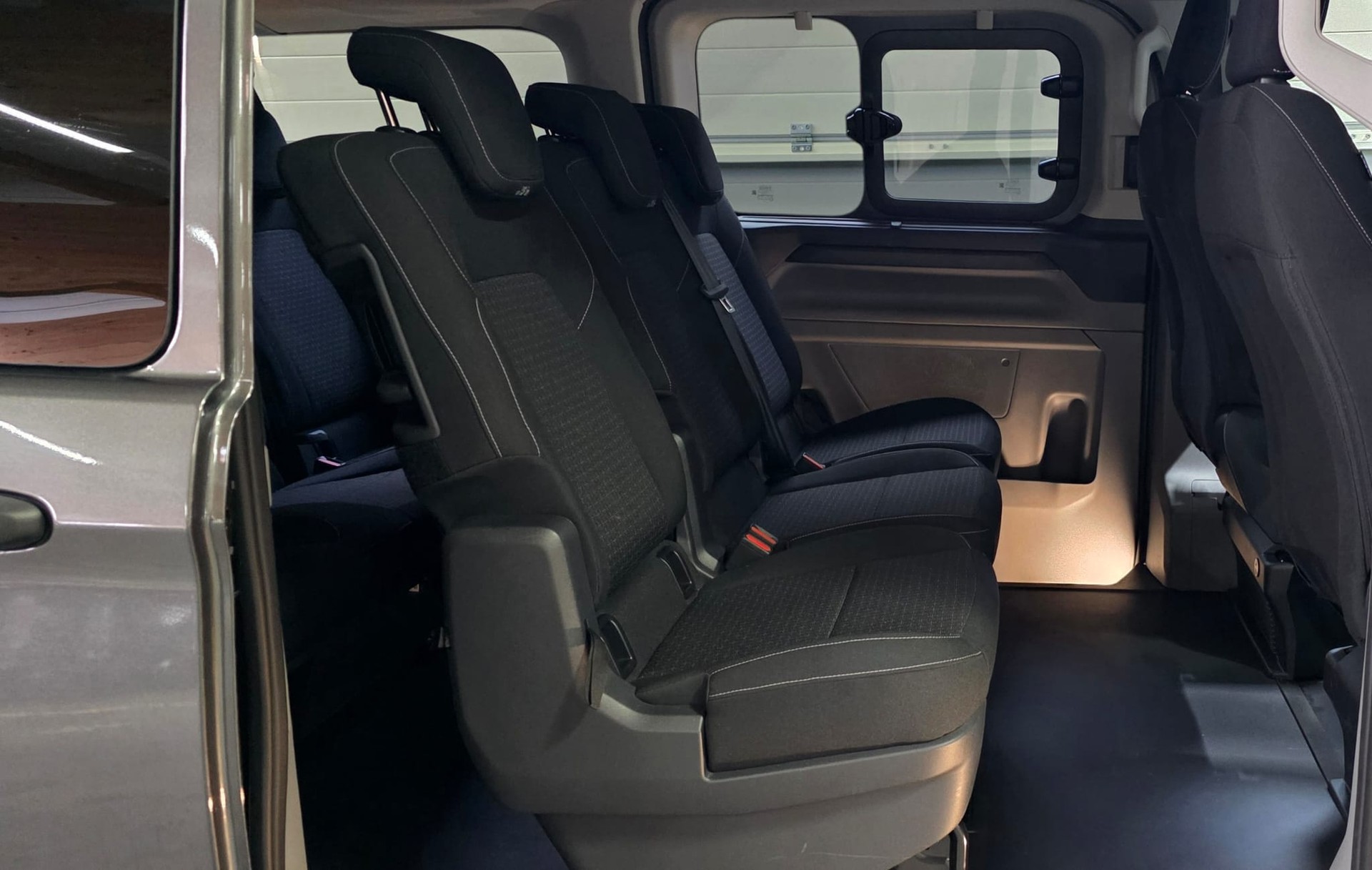 FORD Tourneo Bus 320 L2H1 TitaniumX Automat *LaneAssist*Sitzheizung*Lenkradheizung*Rückfahrkamera*-image-26