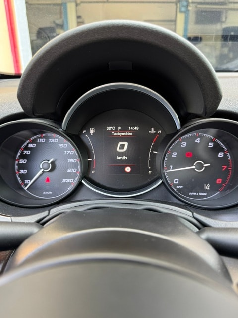 FIAT 500X Soft Top 1.3 Yacht Club Capri-image-8