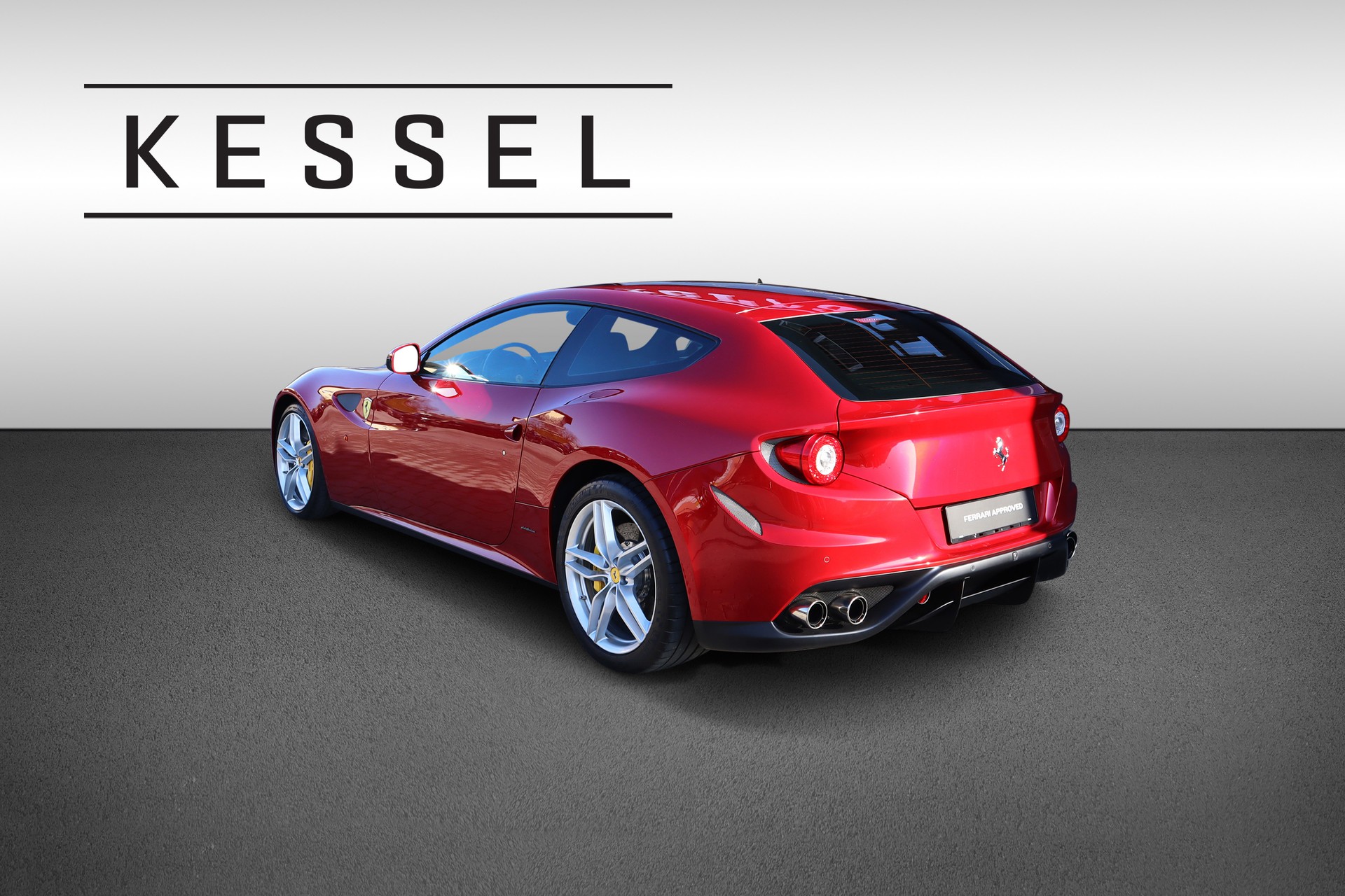 FERRARI FF-image-4
