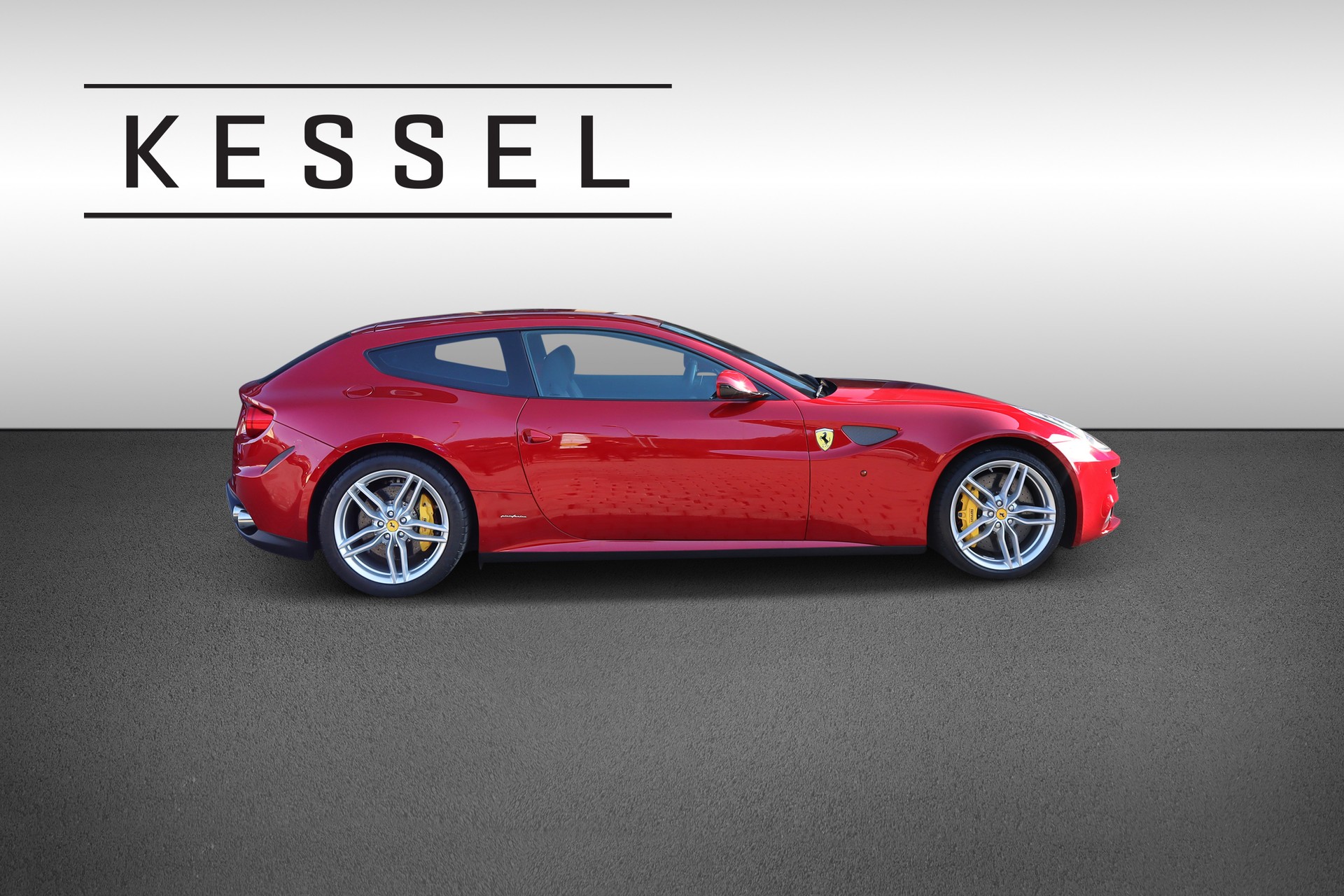 FERRARI FF-image-7