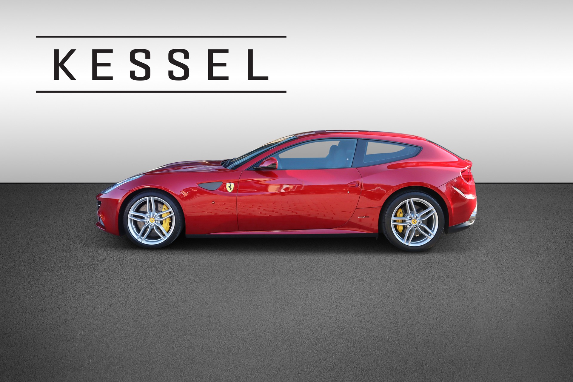 FERRARI FF-image-3