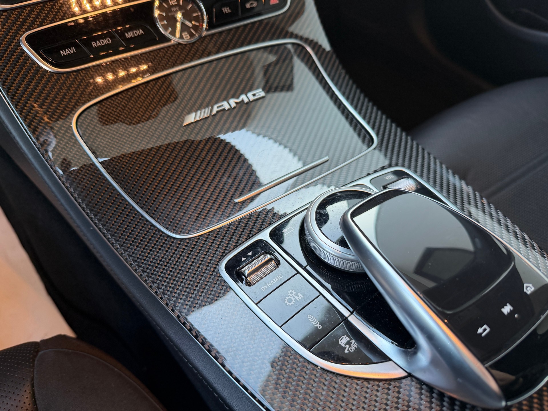 MERCEDES-BENZ E 63 AMG 4Matic Speedshift MCT-image-13