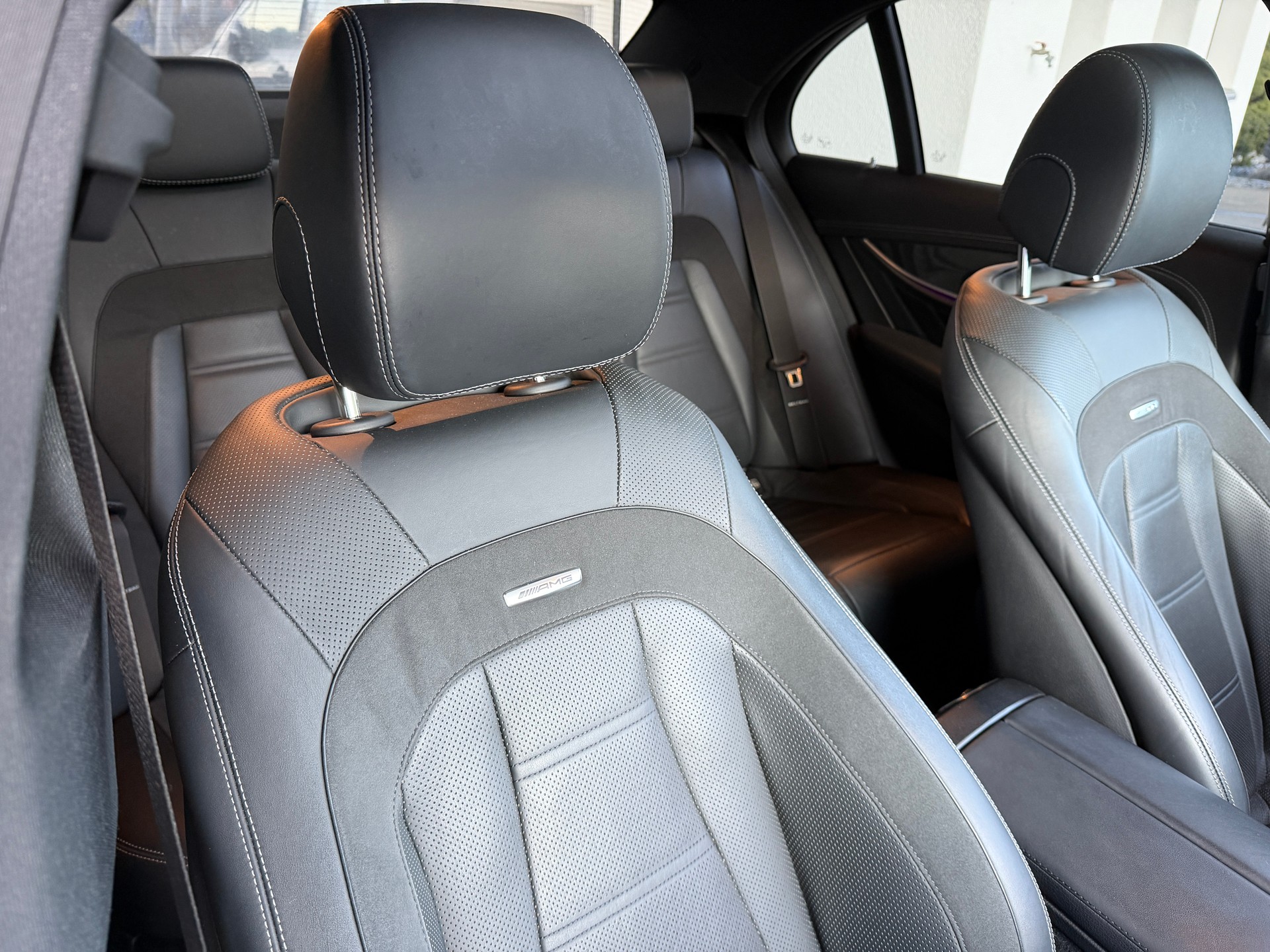 MERCEDES-BENZ E 63 AMG 4Matic Speedshift MCT-image-15