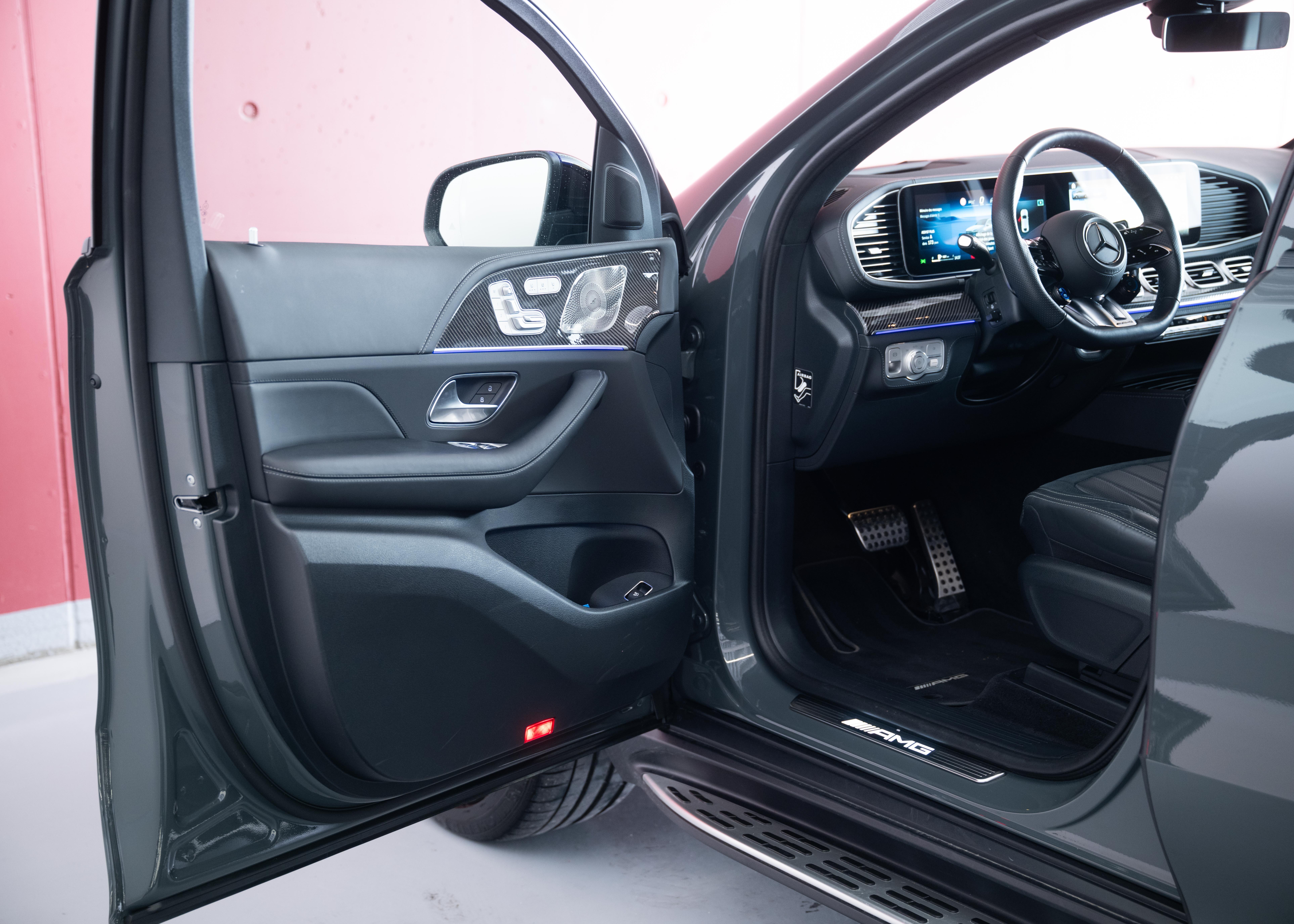 Image MERCEDES-BENZ GLE-63-AMG GLE Coupé 63 S AMG 4Matic+ (1st hand Swiss car, Manufaktur paint, ceramic brakes, like new)