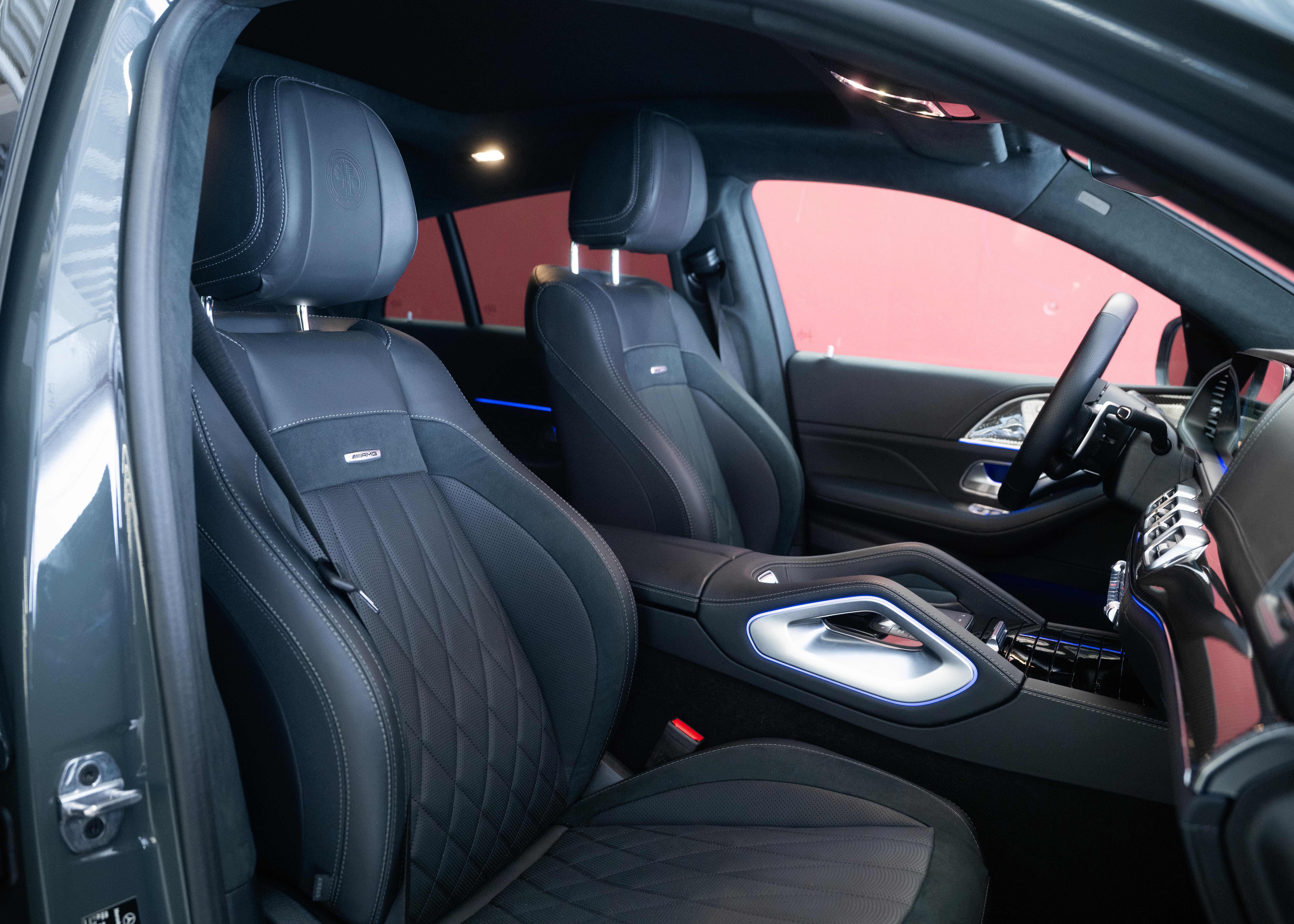 Image MERCEDES-BENZ GLE-63-AMG GLE Coupé 63 S AMG 4Matic+ (1st hand Swiss car, Manufaktur paint, ceramic brakes, like new)