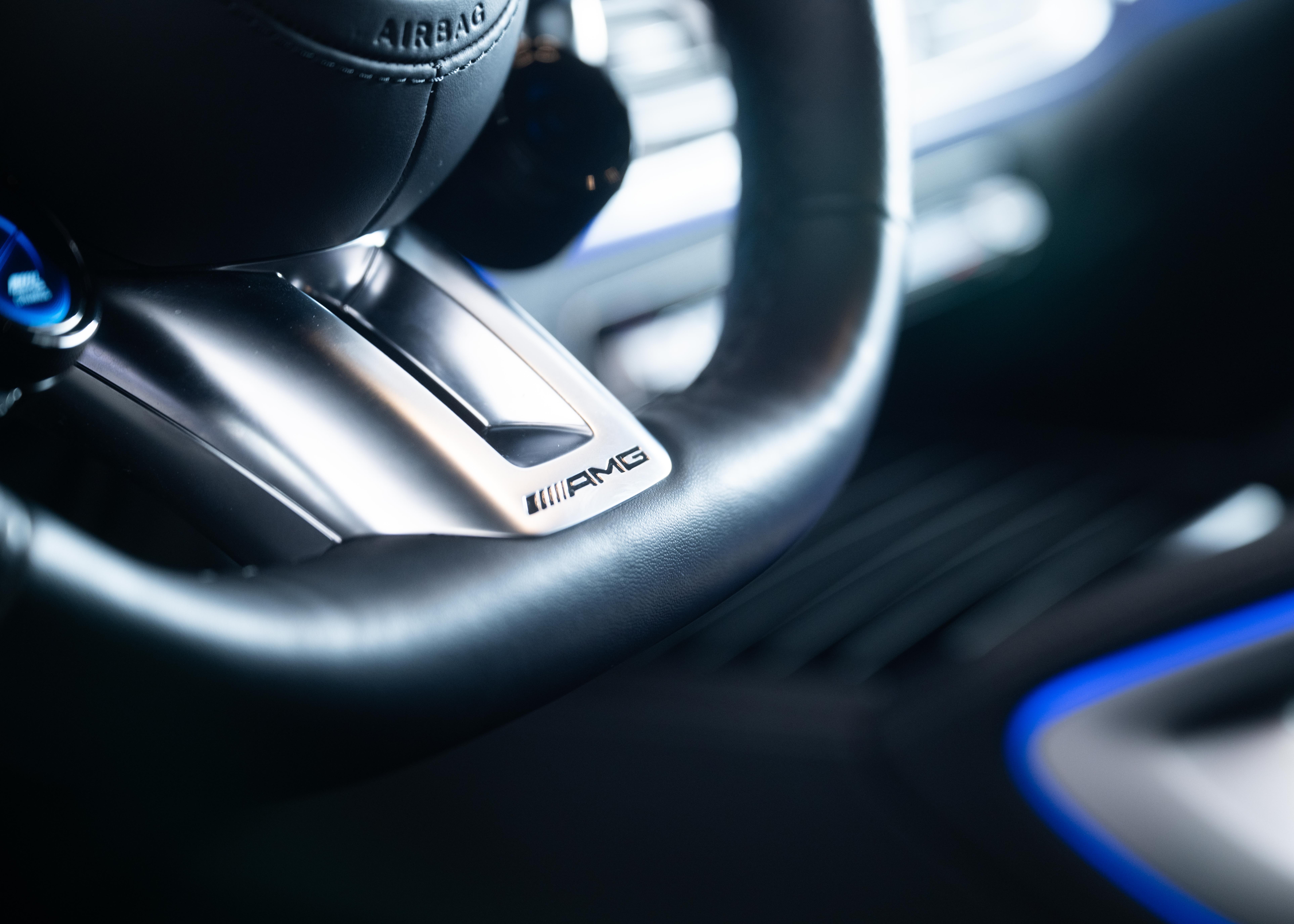 Image MERCEDES-BENZ GLE-63-AMG GLE Coupé 63 S AMG 4Matic+ (1st hand Swiss car, Manufaktur paint, ceramic brakes, like new)