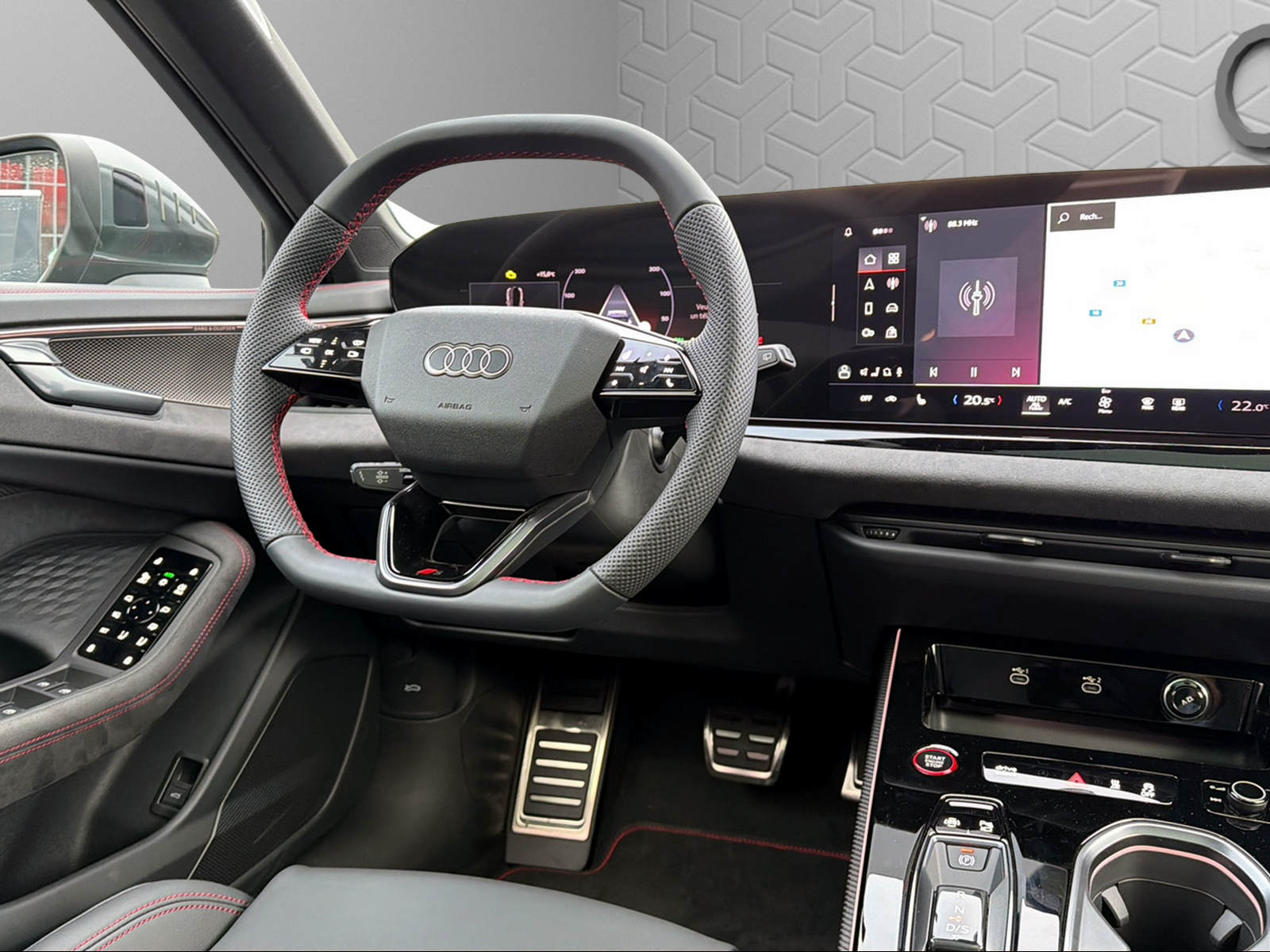 AUDI A6 Avant TFSI quattro 270 kW S tronic-image-11