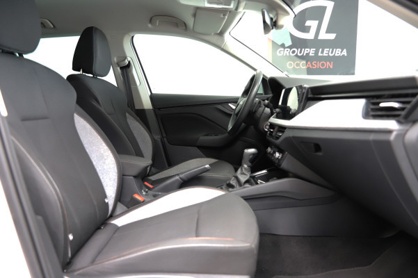 SKODA Kamiq 1.0 TSI Dynamic-image-8