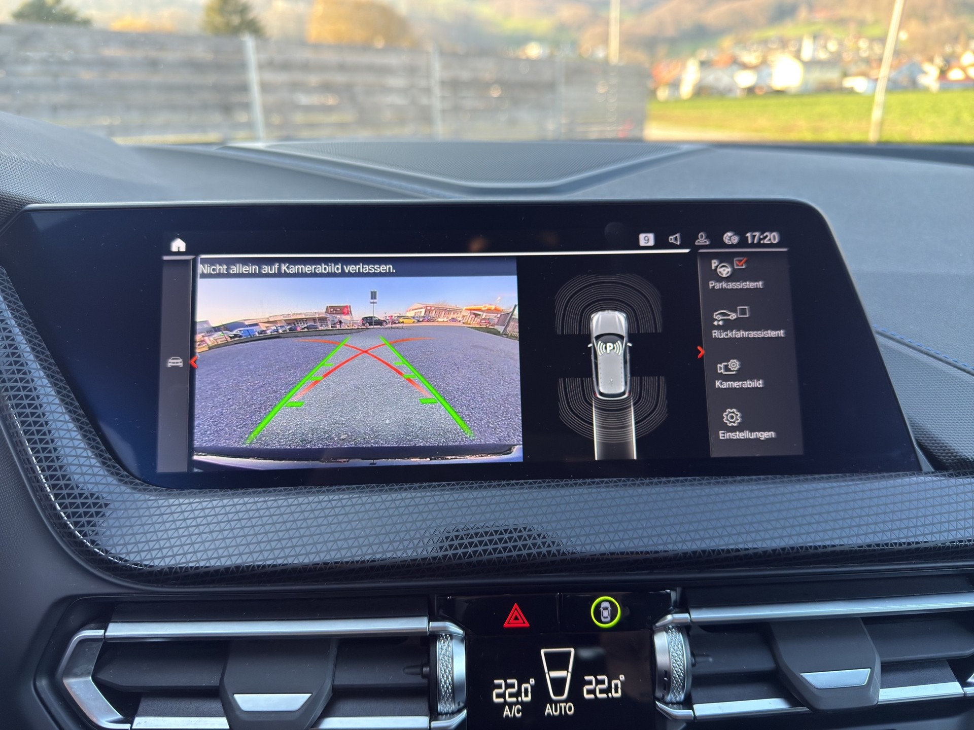 BMW 118d Steptronic Pure M Sport-image-15