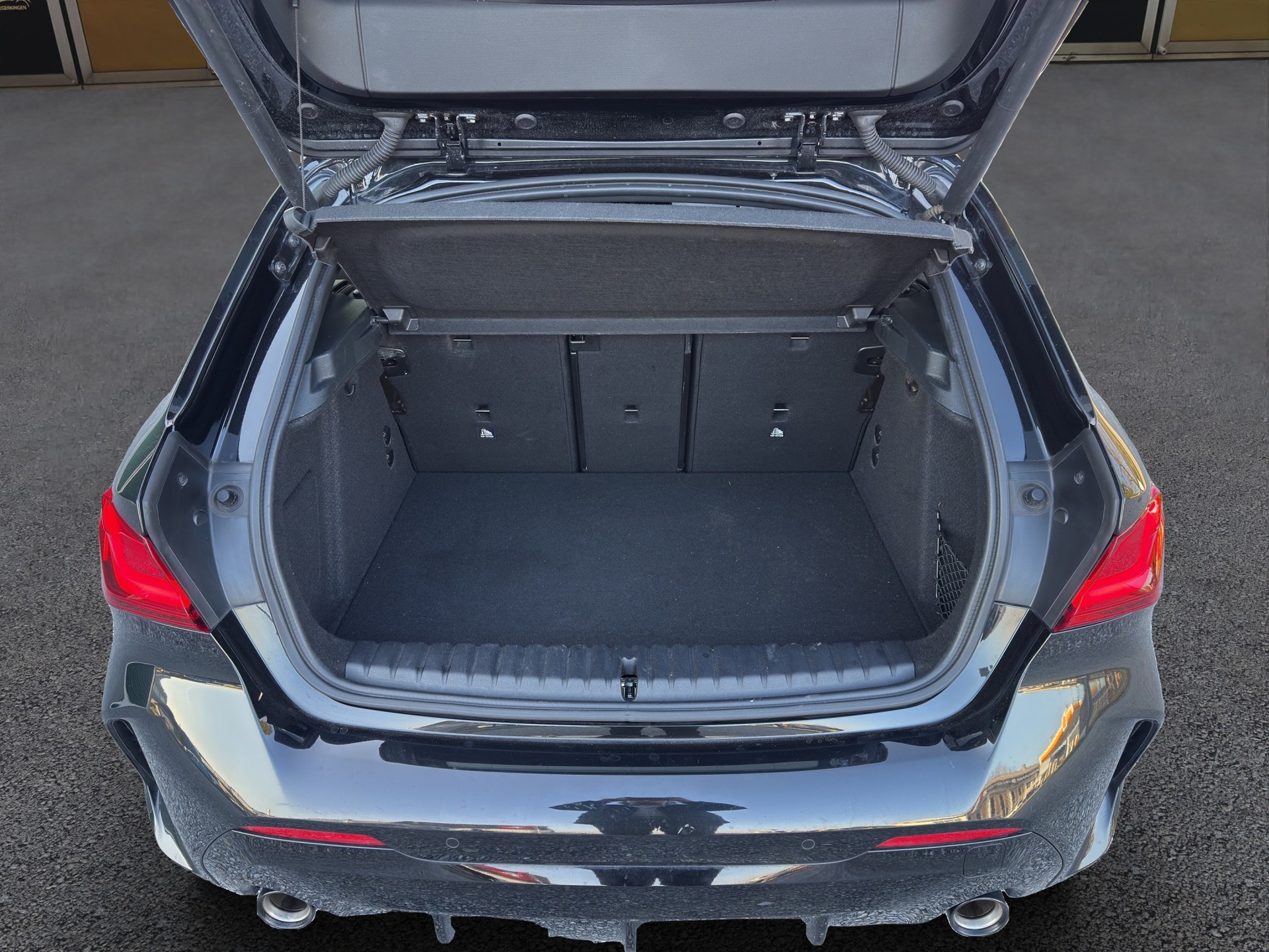 BMW 118d Steptronic Pure M Sport-image-13