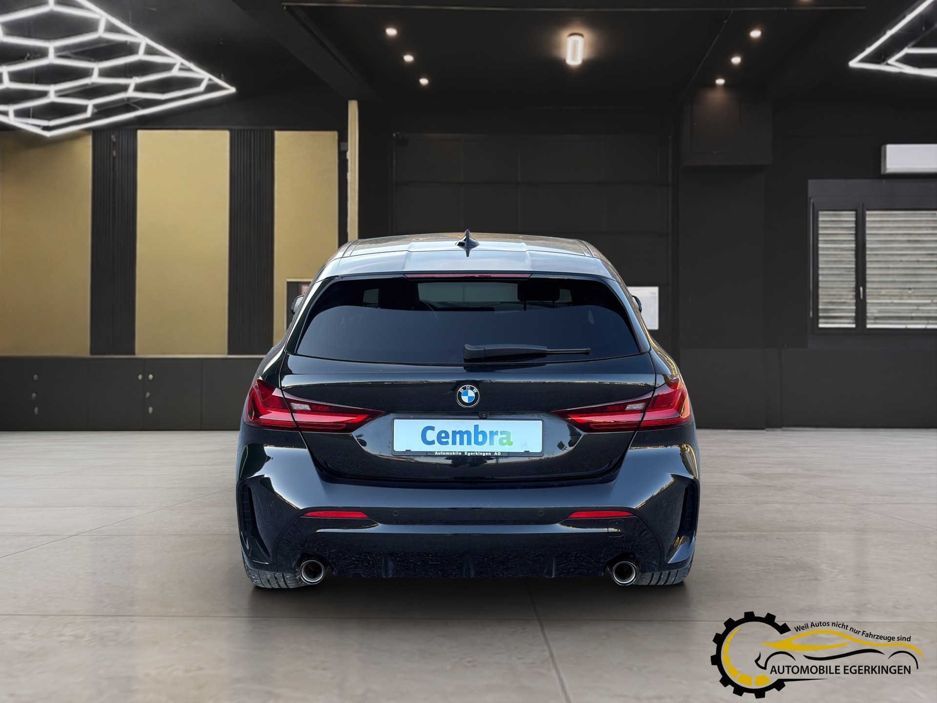 BMW 118d Steptronic Pure M Sport-image-5