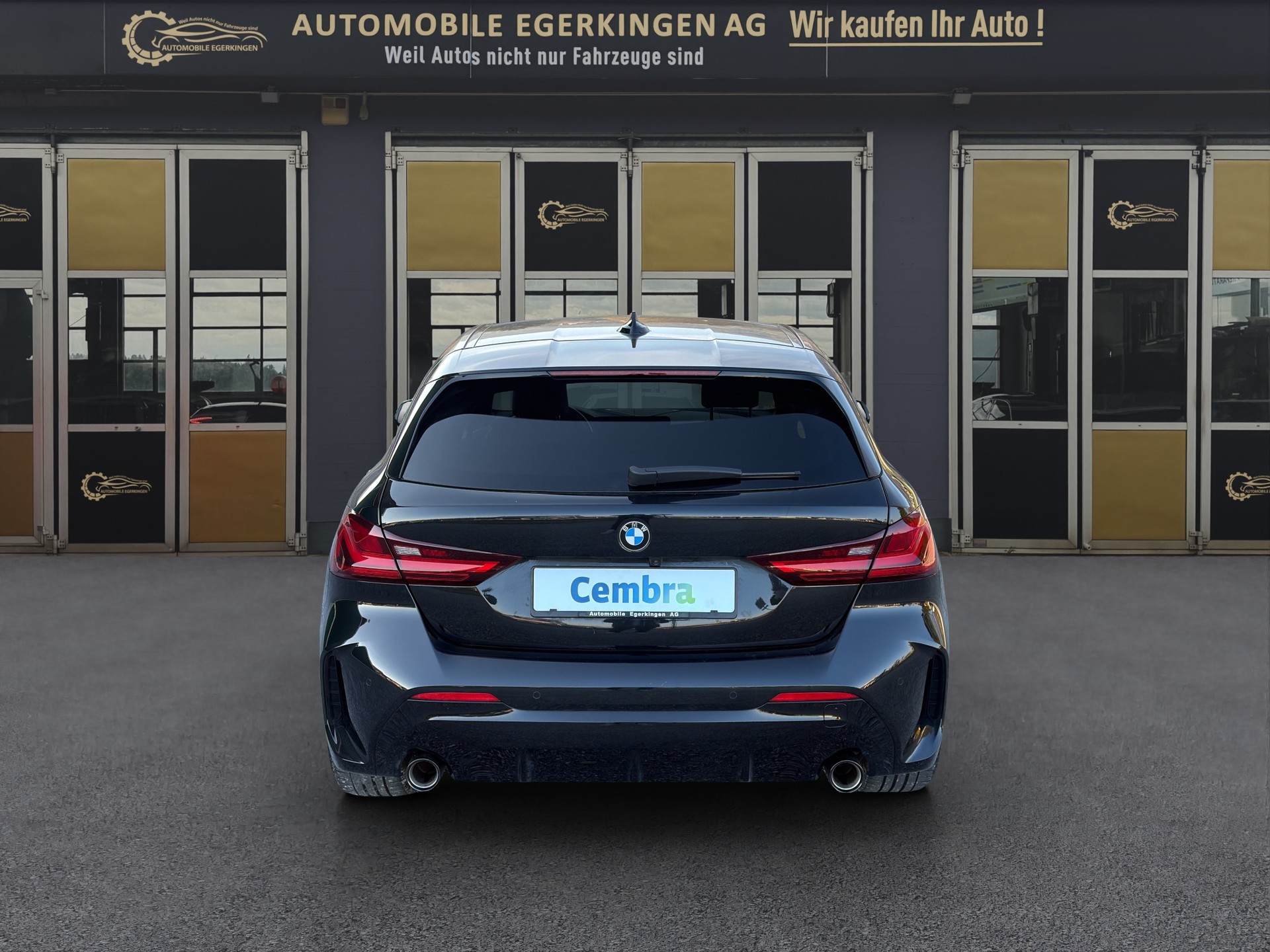 BMW 118d Steptronic Pure M Sport-image-5