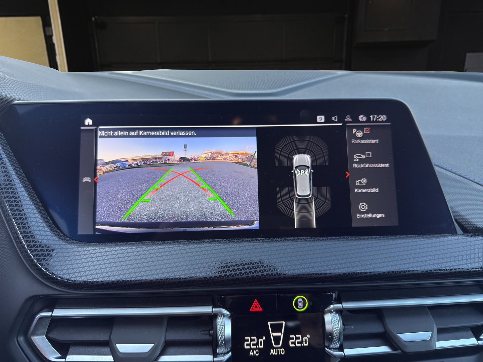 BMW 118d Steptronic Pure M Sport-image-15