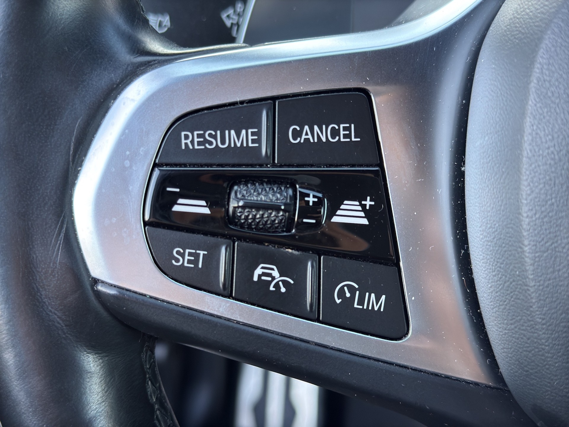 BMW 118d Steptronic Pure M Sport-image-16