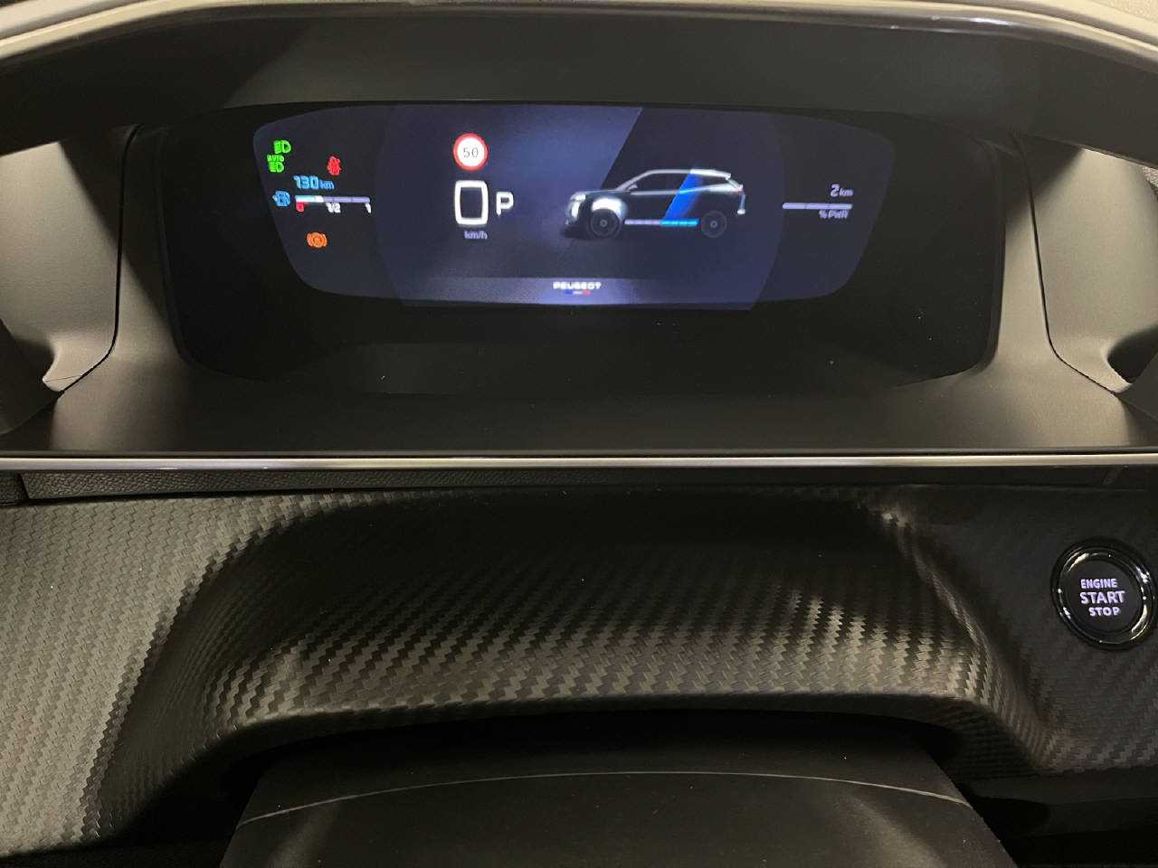 PEUGEOT 2008 1.2 Hybrid 145 GT-image-9