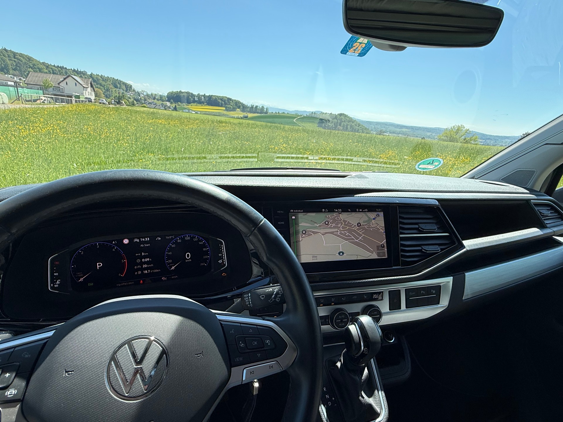 VW T6.1 Beach Edition Spirit DSG 4 Motion-image-8
