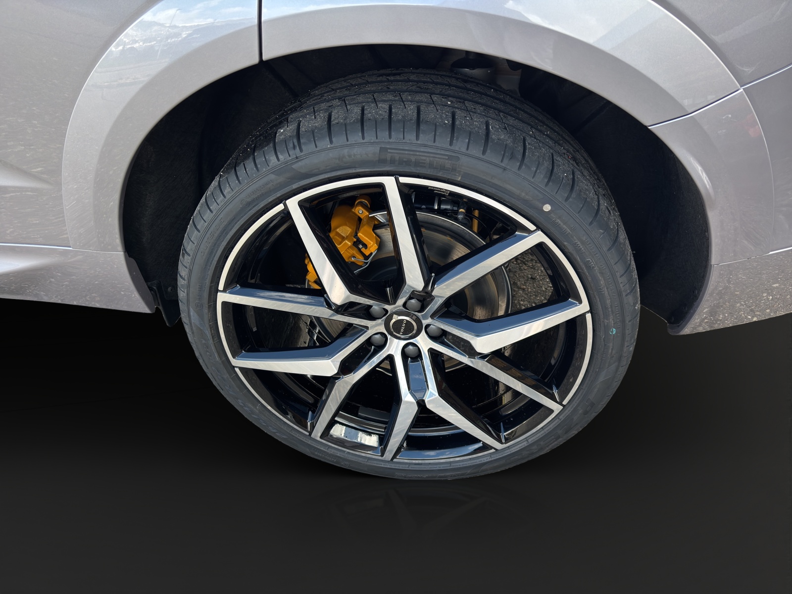 VOLVO XC60 2.0 T8 TE Polestar Last Edition eAWD-image-1