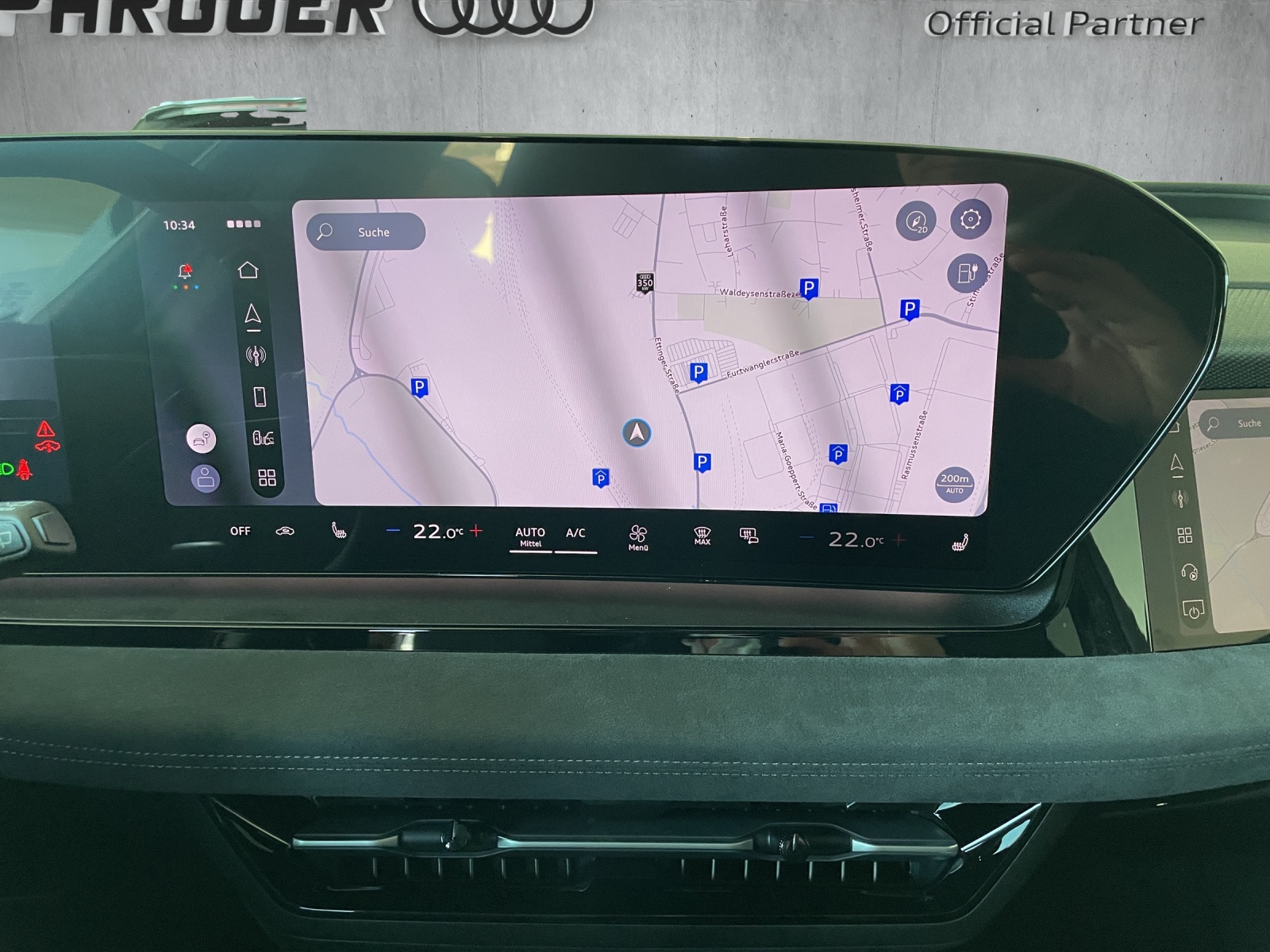 AUDI Q6 e-tron quattro-image-12