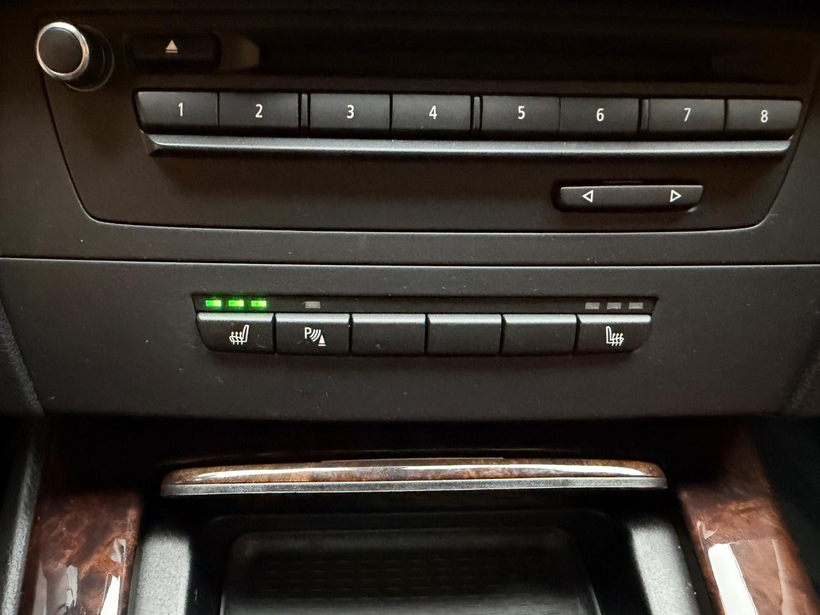 BMW 325i Touring-image-18