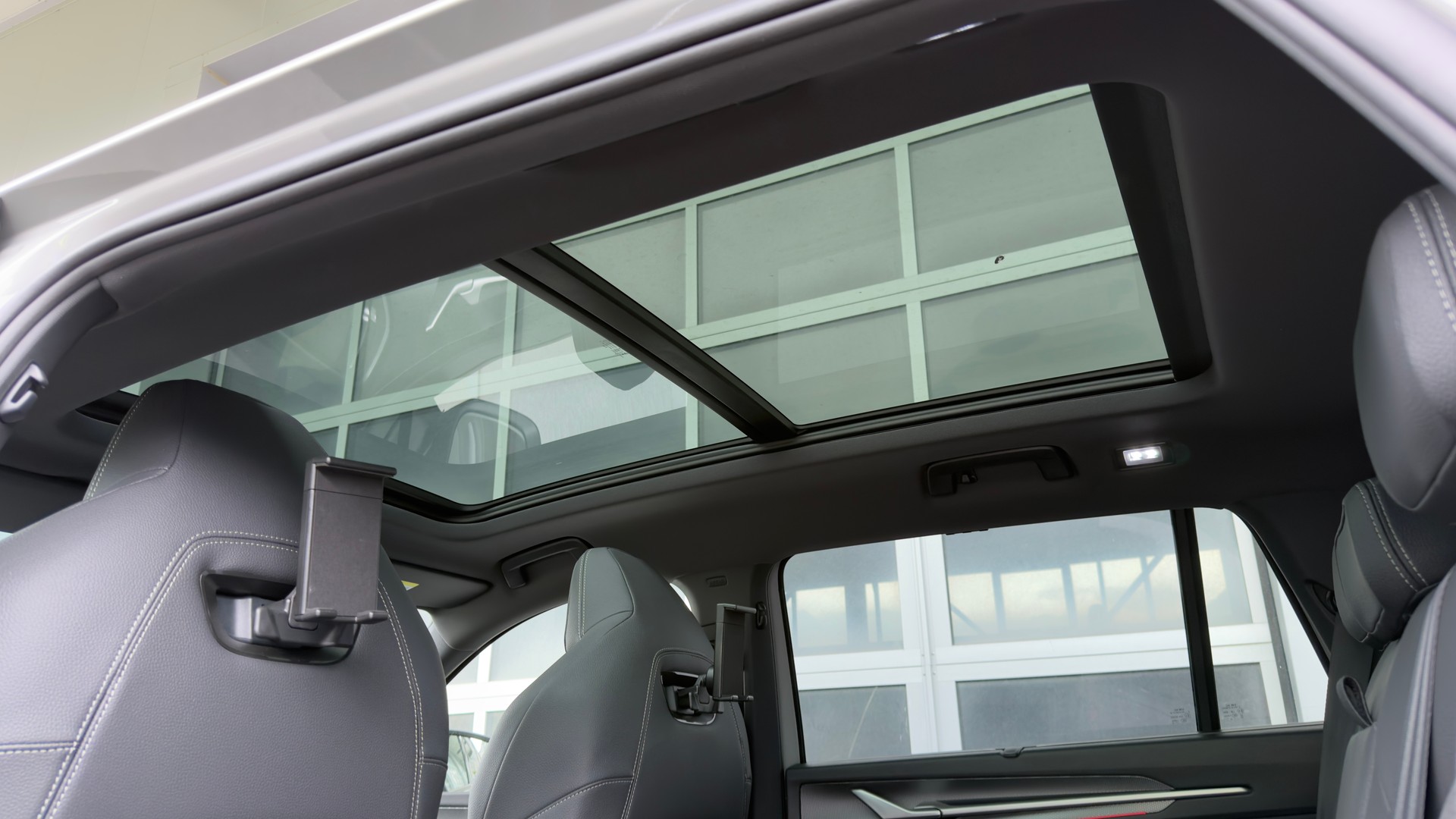 SKODA Kodiaq 1.5 TSI PHEV SportLine 2WD-image-6