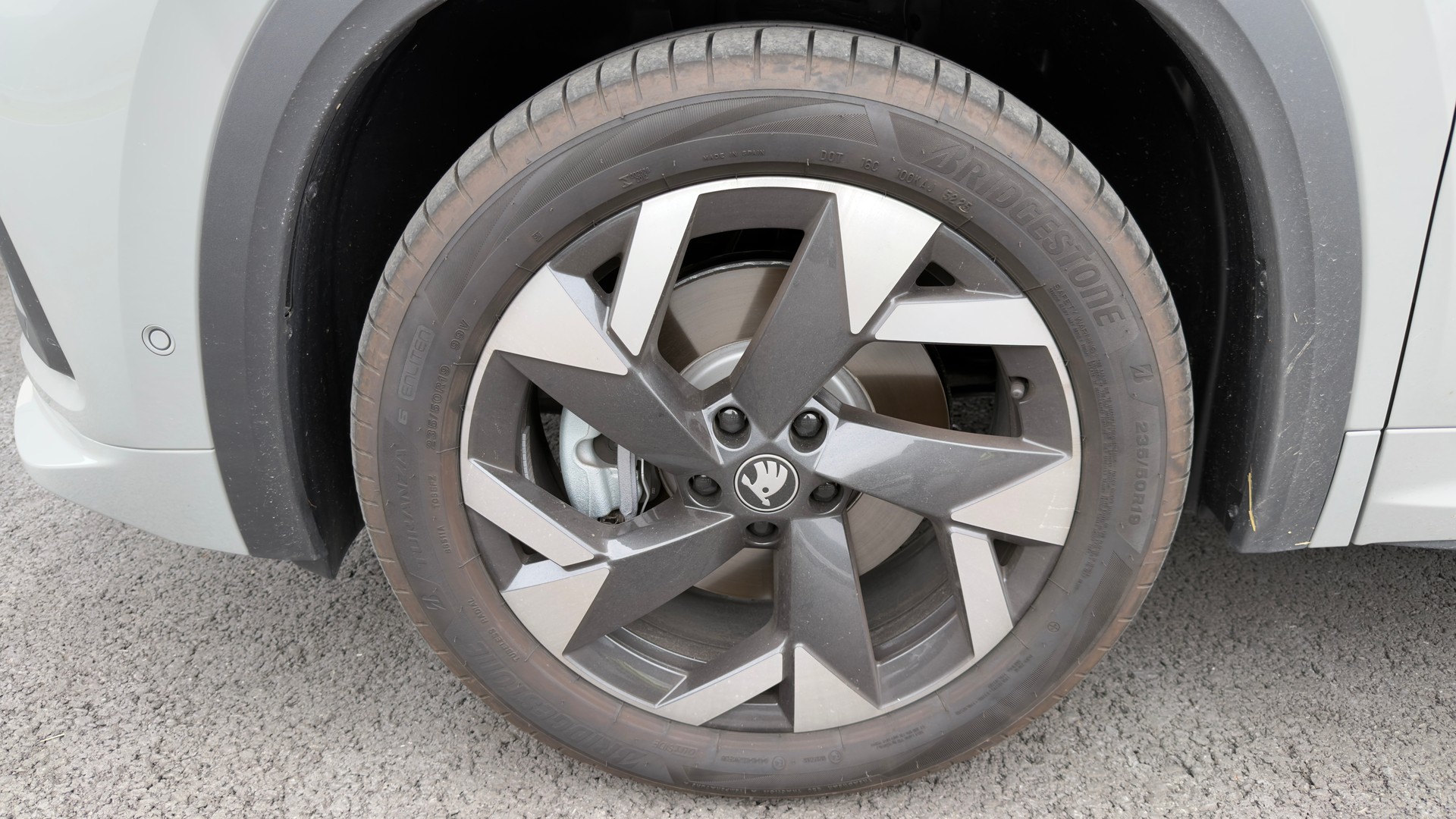 SKODA Kodiaq 1.5 TSI PHEV SportLine 2WD-image-3
