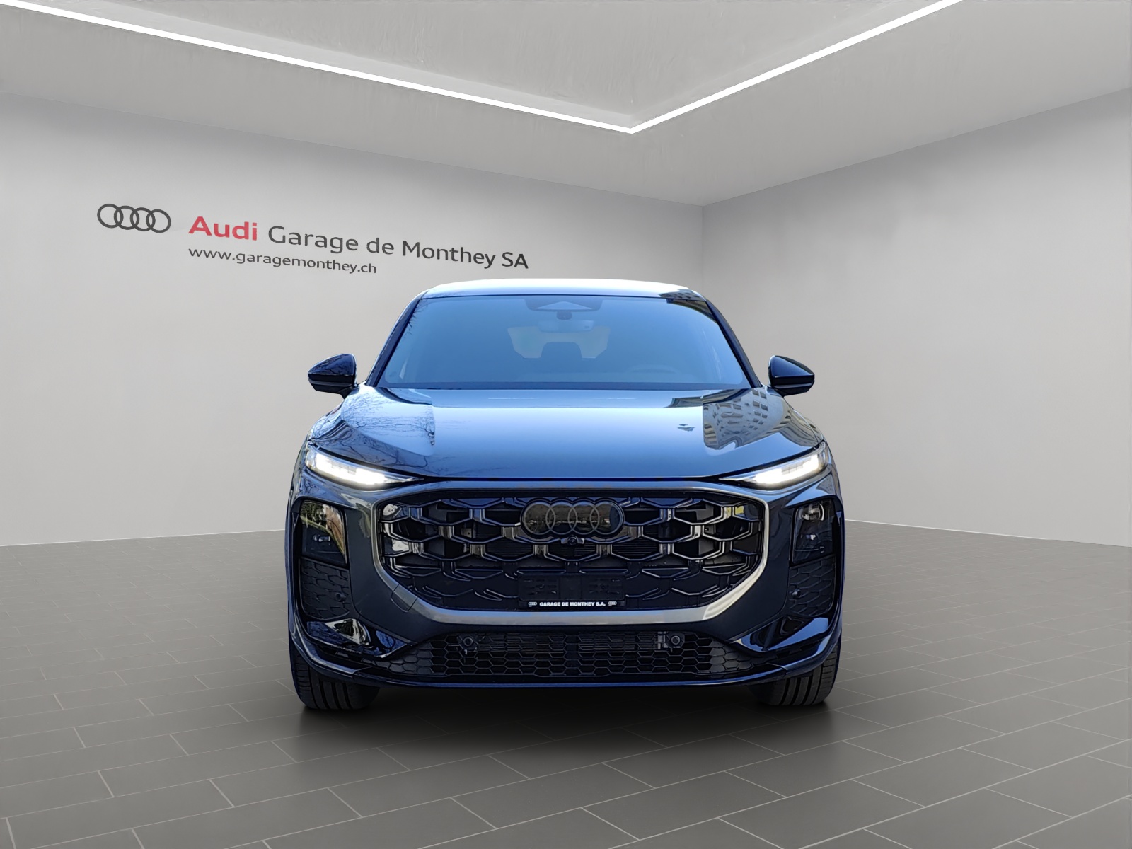 AUDI Q3 Sportback e-hybrid 200 kW S tronig-image-4