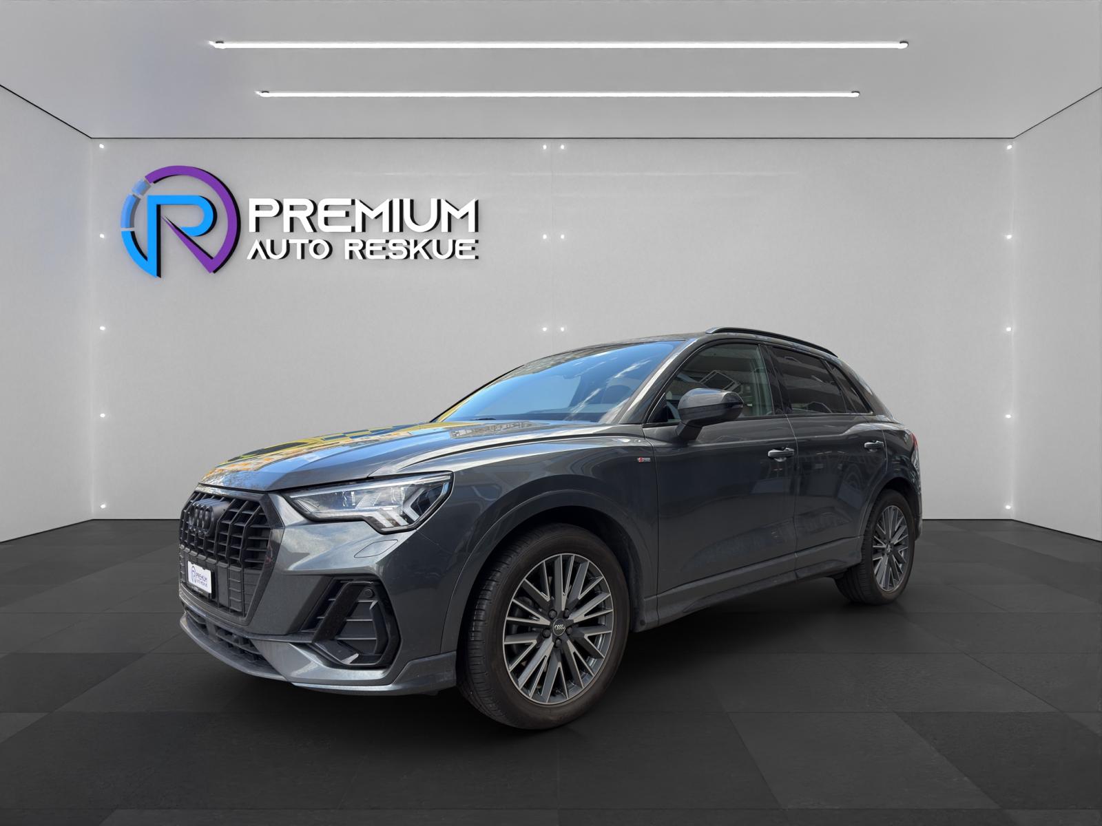 AUDI Q3 45 TFSI Quattro S line S-tronic