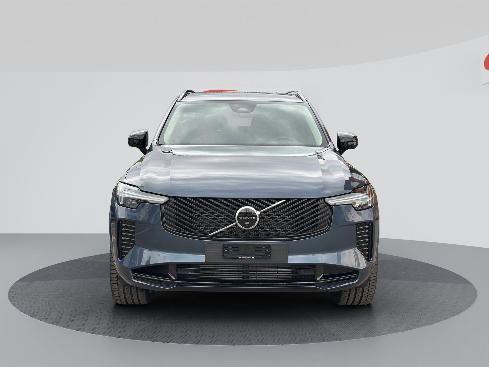 VOLVO XC90 T8e AWD Plus Dark PluginHybrid Geartronic-image-1
