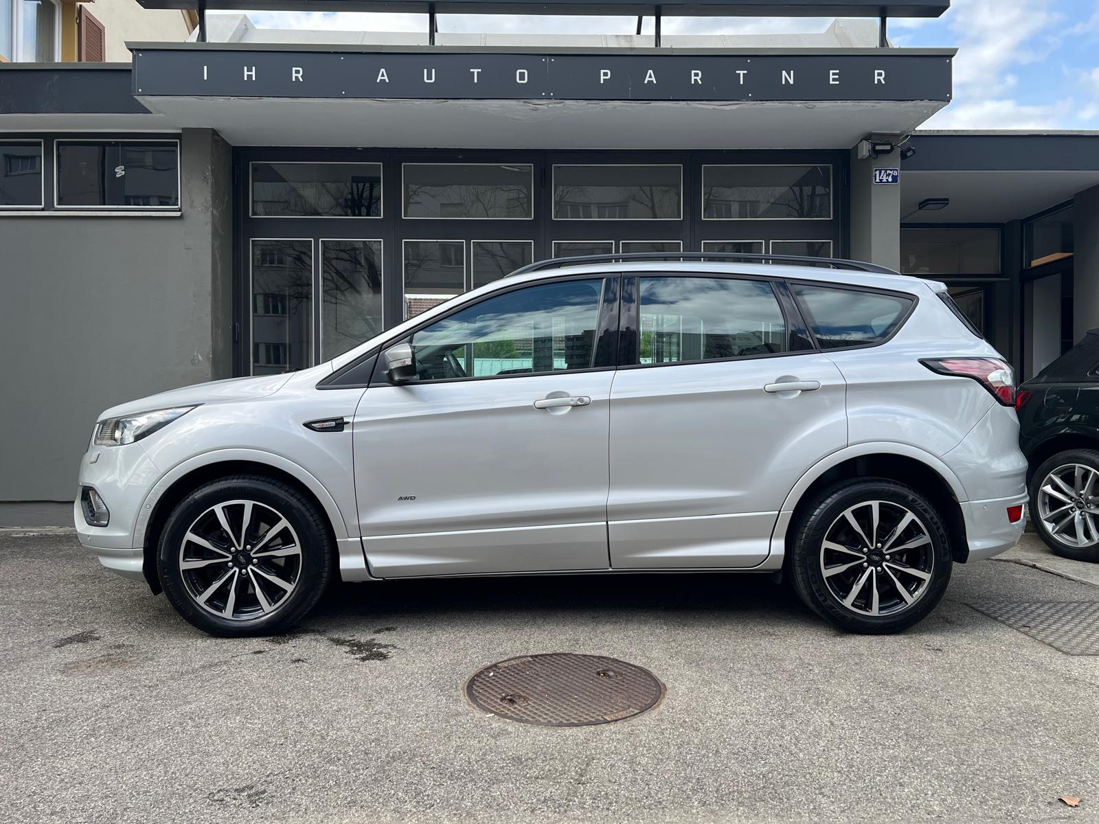 FORD Kuga 2.0 TDCi 150 ST-Line 4WD FPS-image-2