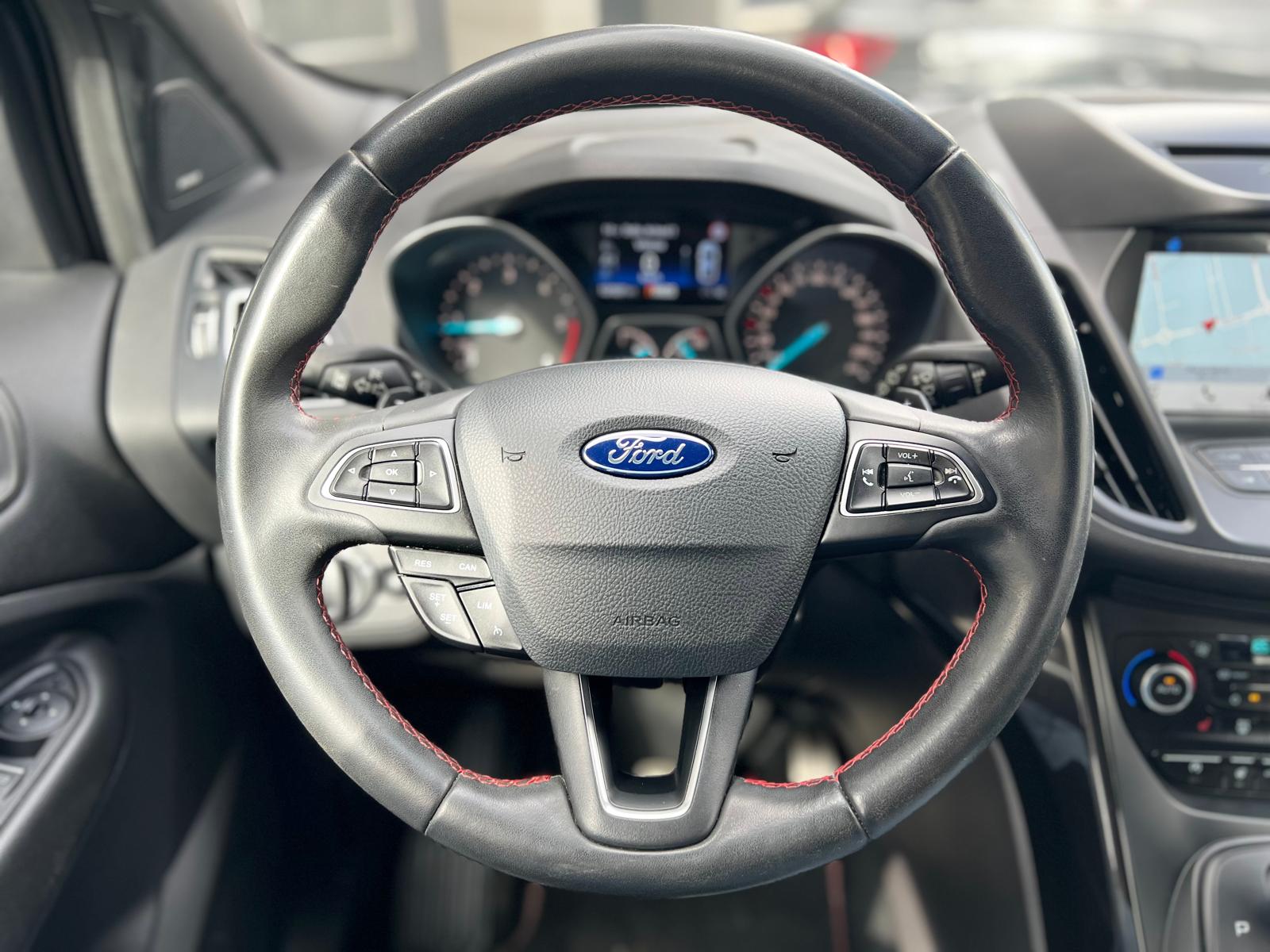 FORD Kuga 2.0 TDCi 150 ST-Line 4WD FPS-image-10