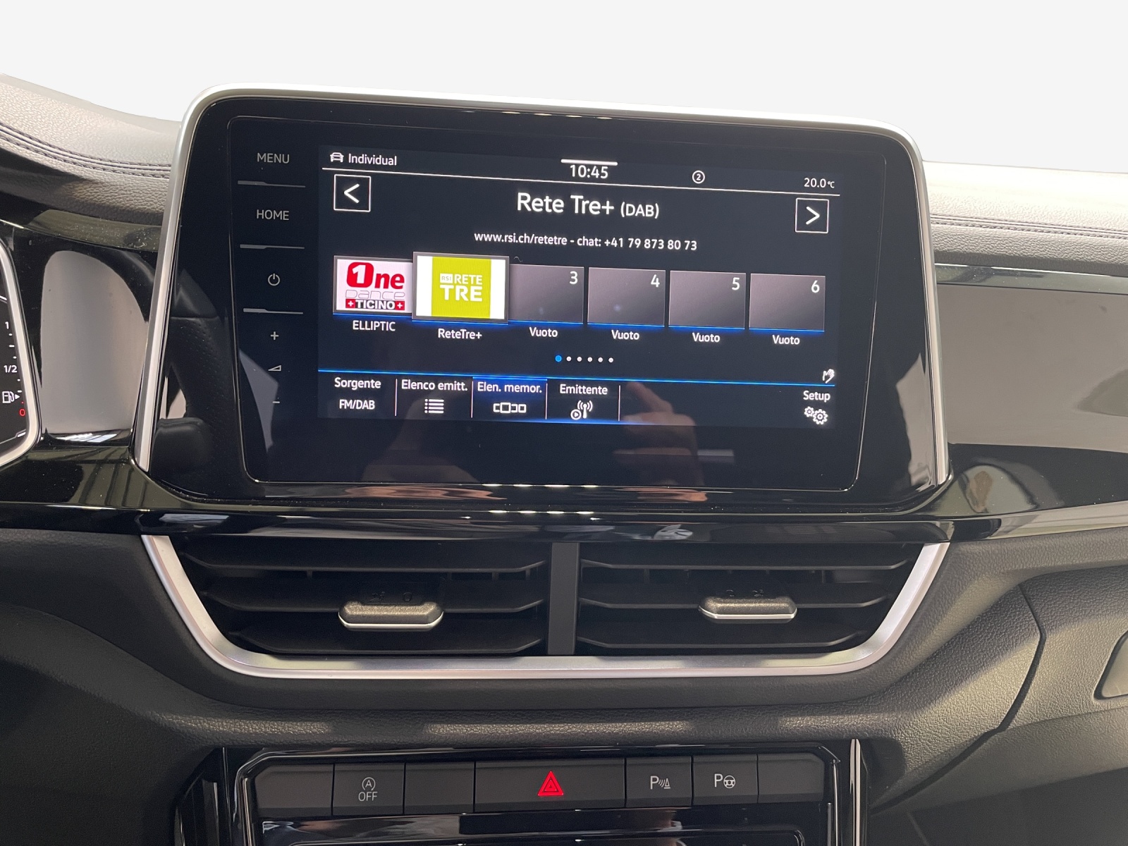 VW T-Roc 2.0 TSI R-Line DSG 4Motion-image-10