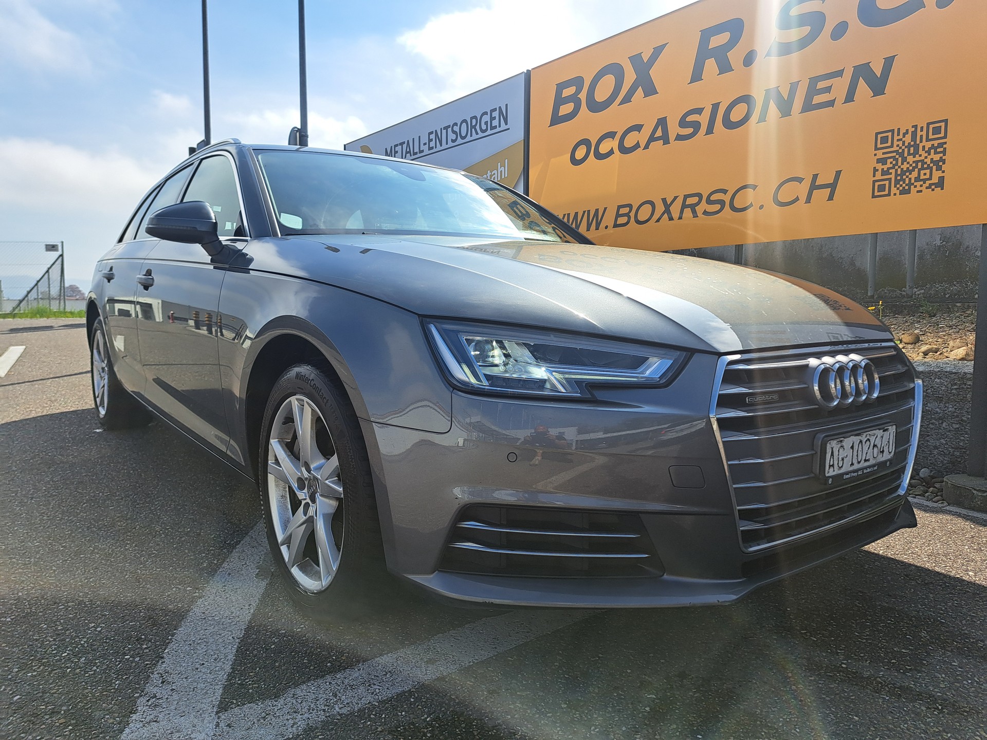 AUDI A4 Avant 2.0 TDI quattro S-tronic-image-8