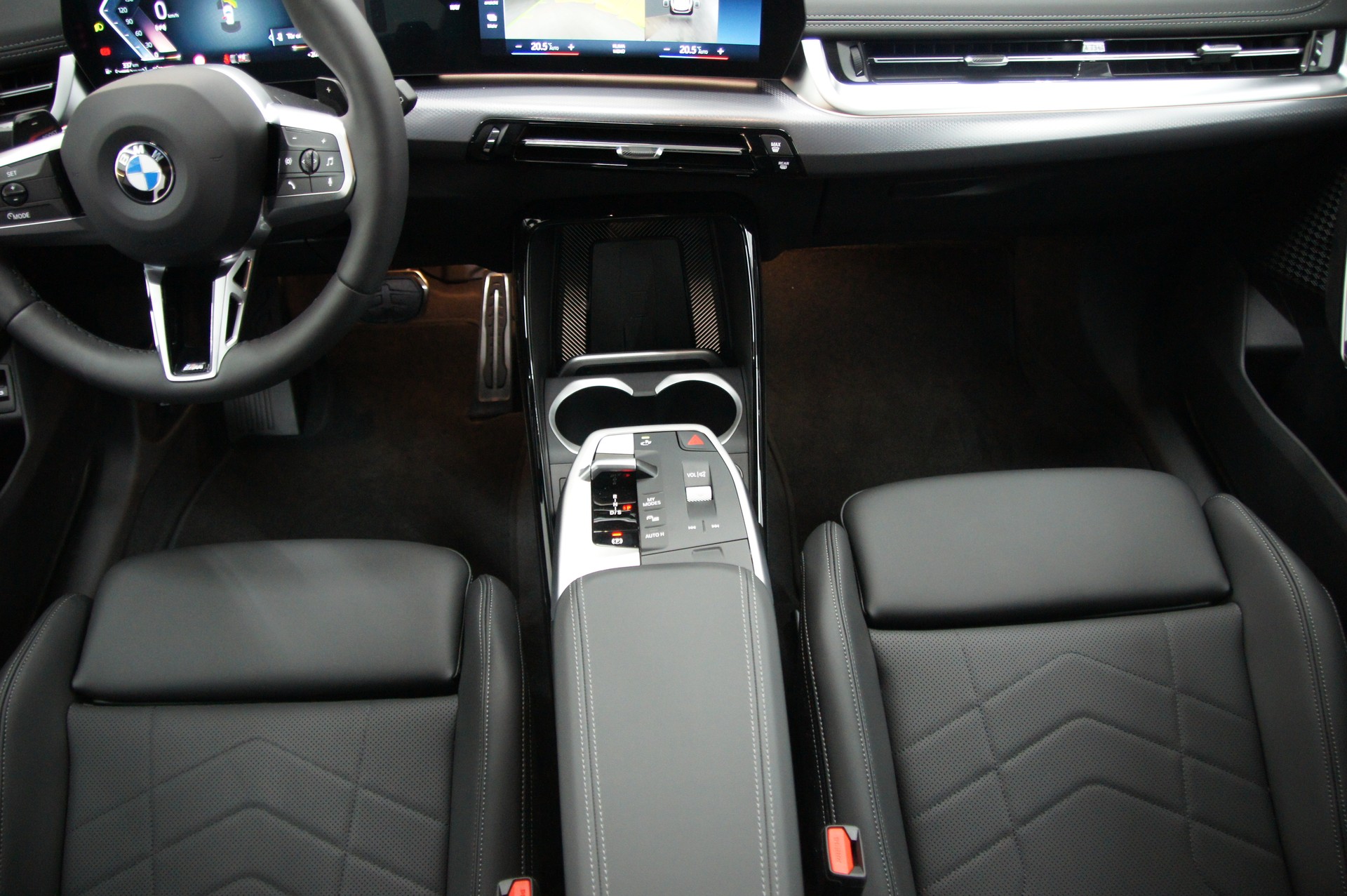 BMW X1 xDrive 20d 48V M Sport Pro-image-11