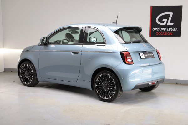 FIAT 500 3+1 el 87 kW La Prima-image-2