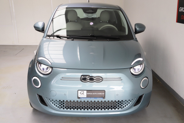 FIAT 500 3+1 el 87 kW La Prima-image-4