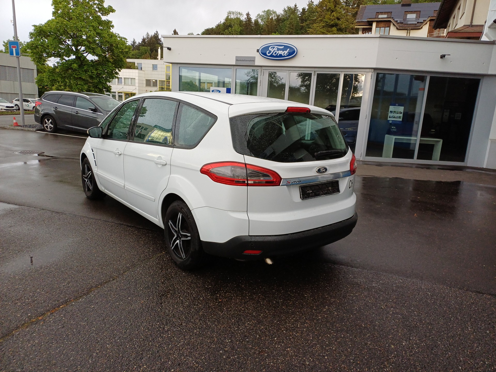 FORD S-Max 1.6 SCTi KNIE-Edition-image-5