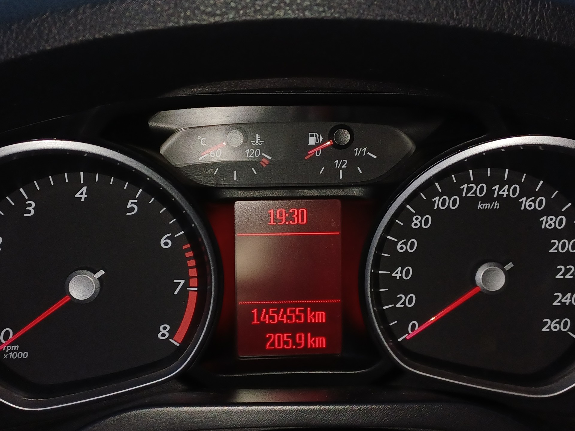 FORD S-Max 1.6 SCTi KNIE-Edition-image-11