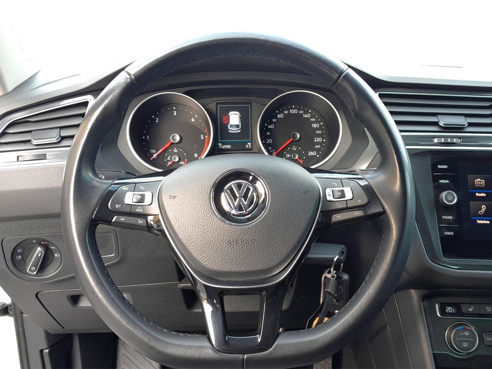 VW Tiguan 2.0 TDI SCR Comfortline 4Motion DSG-image-9
