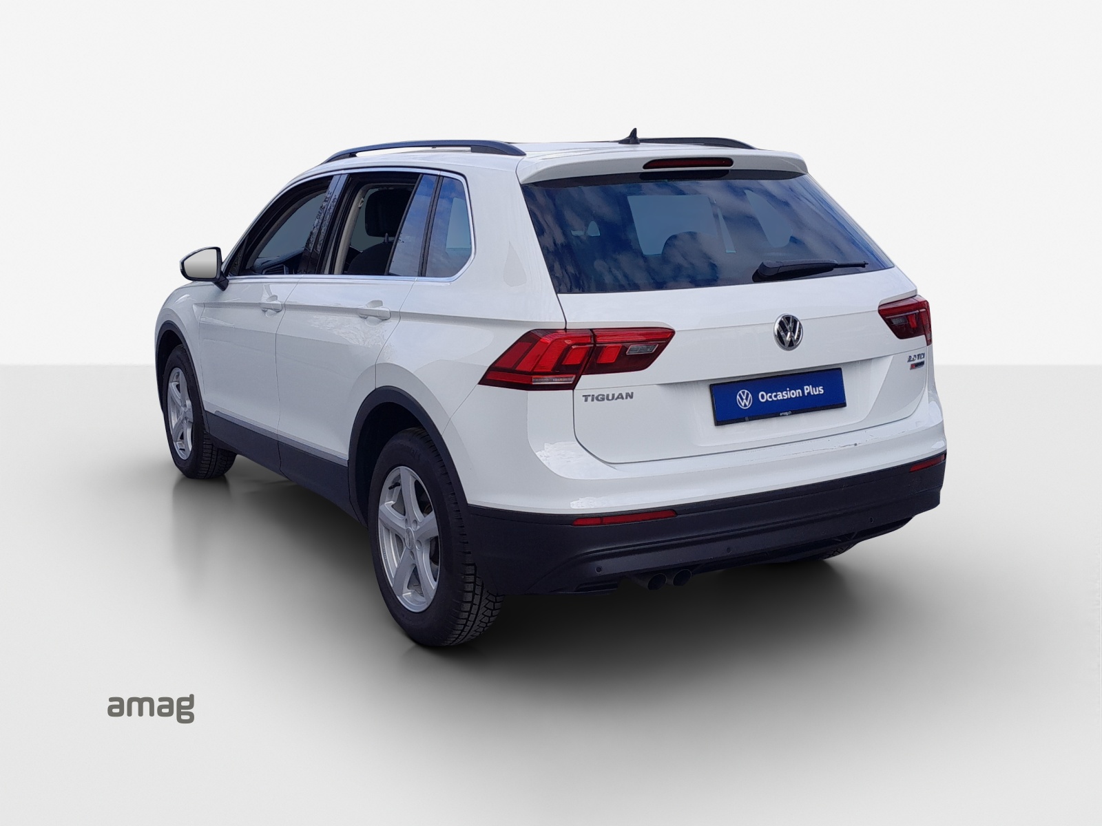VW Tiguan 2.0 TDI SCR Comfortline 4Motion DSG-image-2