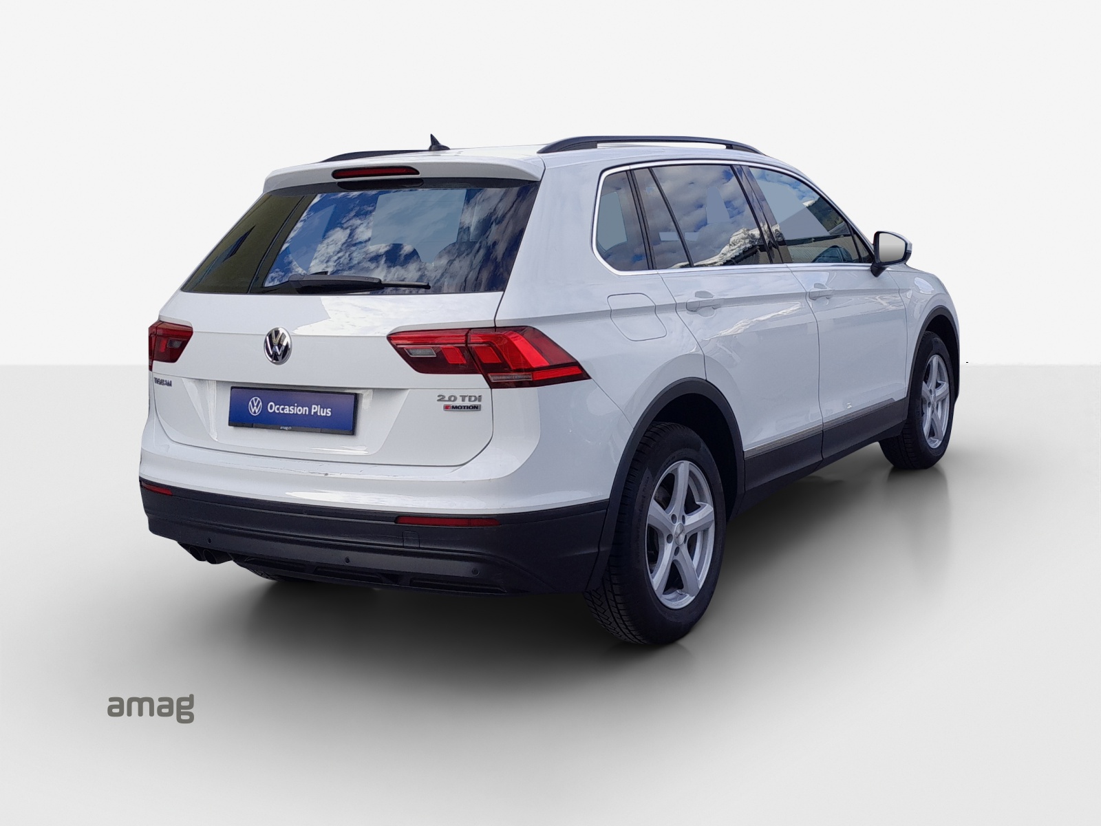 VW Tiguan 2.0 TDI SCR Comfortline 4Motion DSG-image-4