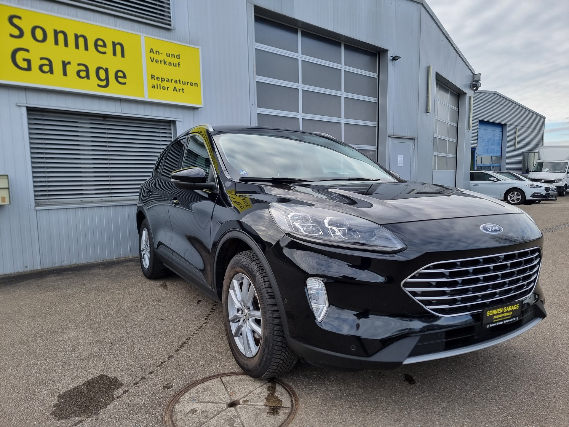 FORD Kuga 2.5 FHEV Titanium X 4WD-image-0