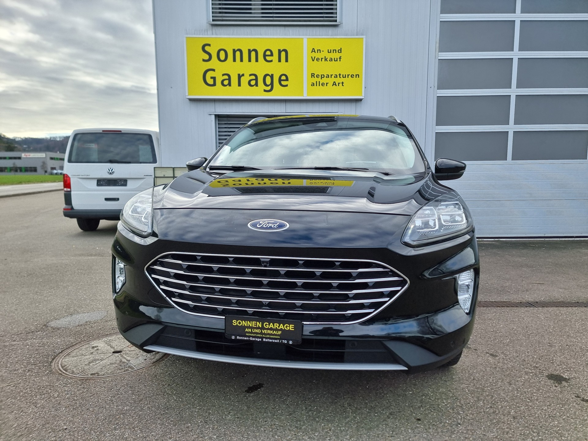 FORD Kuga 2.5 FHEV Titanium X 4WD-image-1